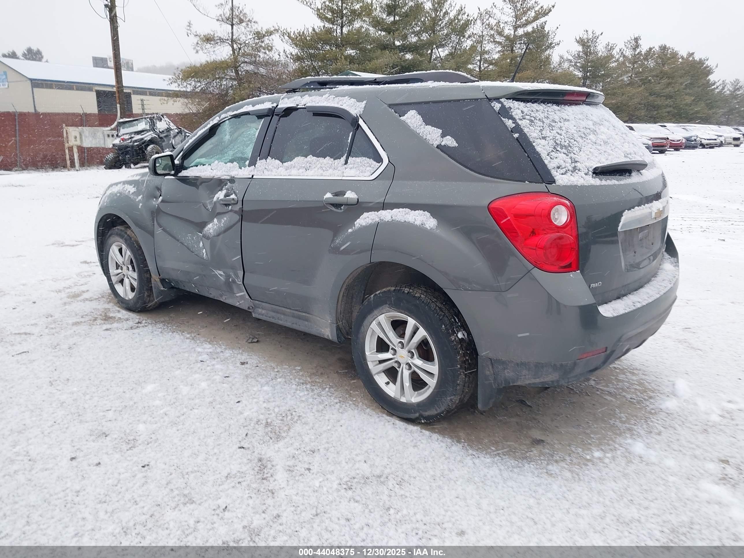 CHEVROLET EQUINOX image 3