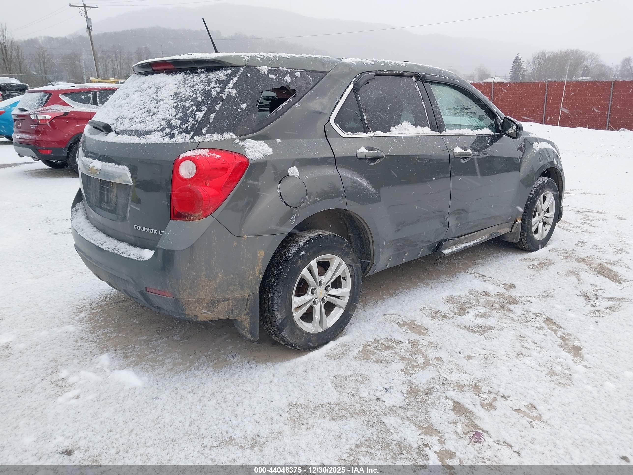 CHEVROLET EQUINOX image 4