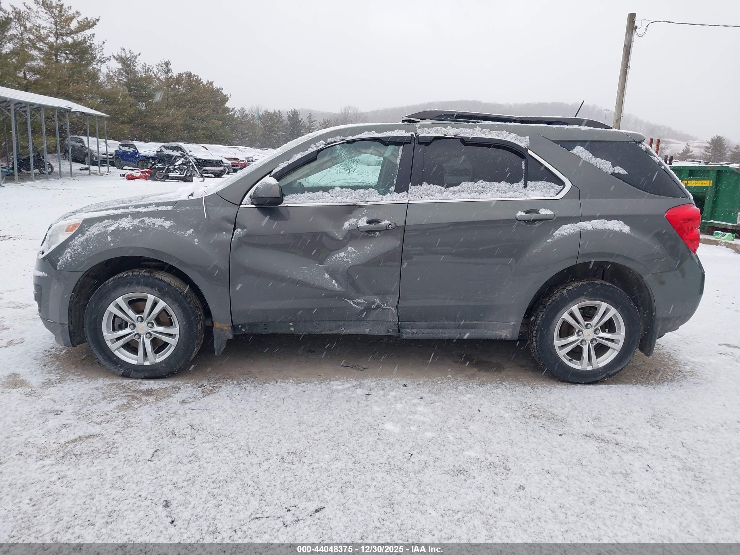 CHEVROLET EQUINOX image 6