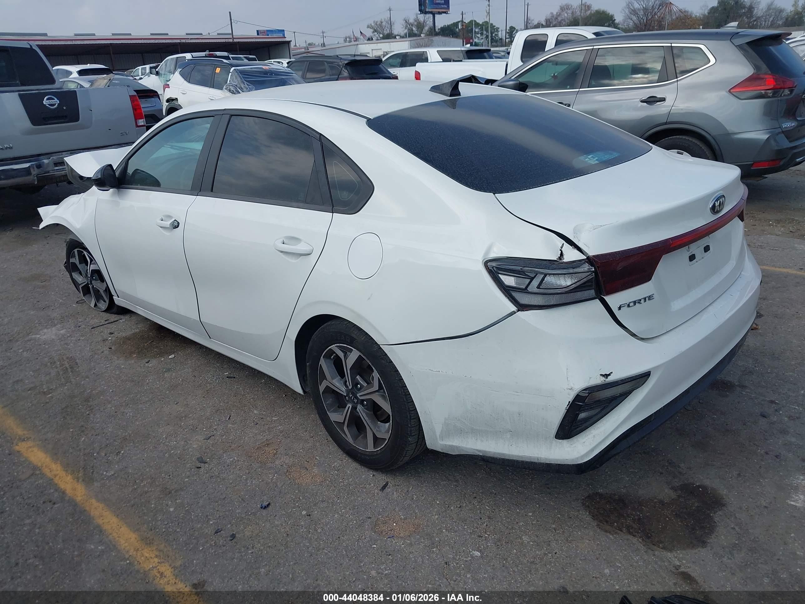 KIA FORTE image 3