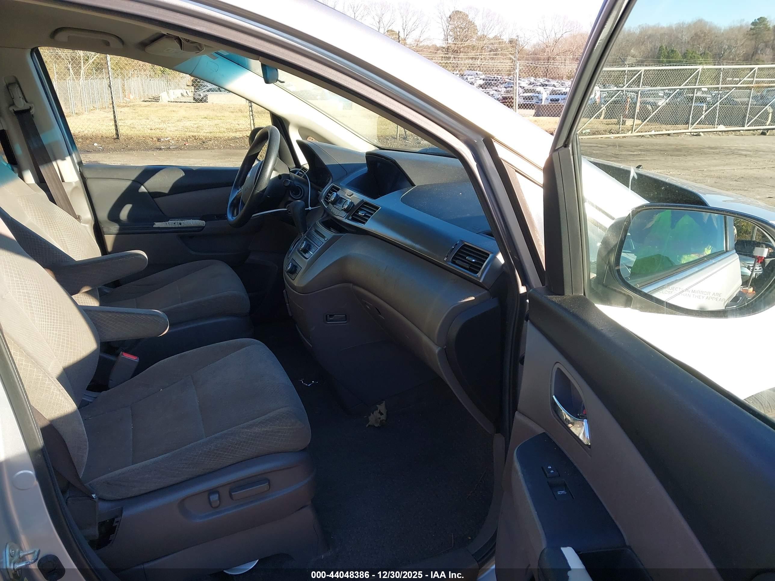 HONDA ODYSSEY image 5