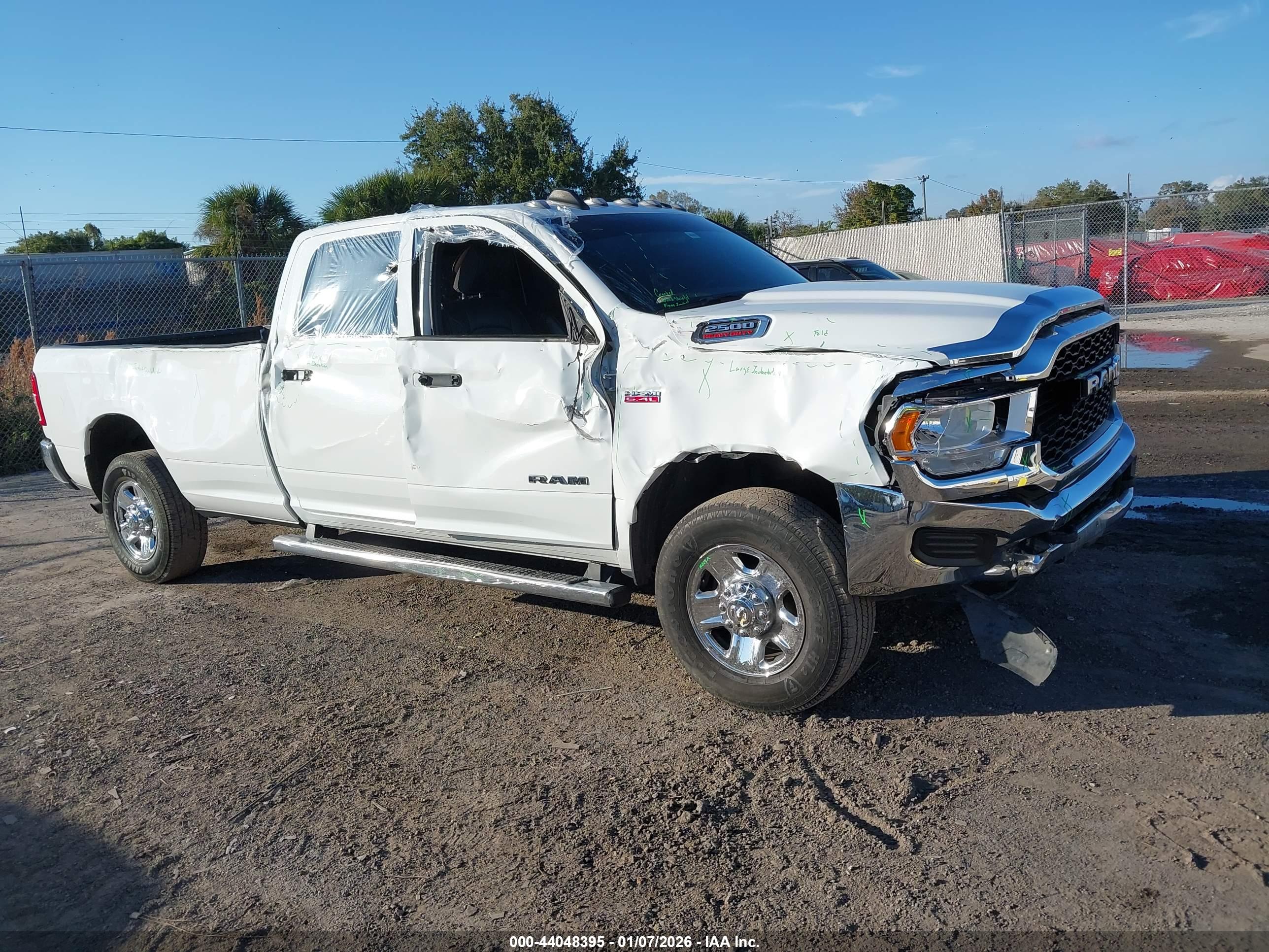 RAM 2500 image 6