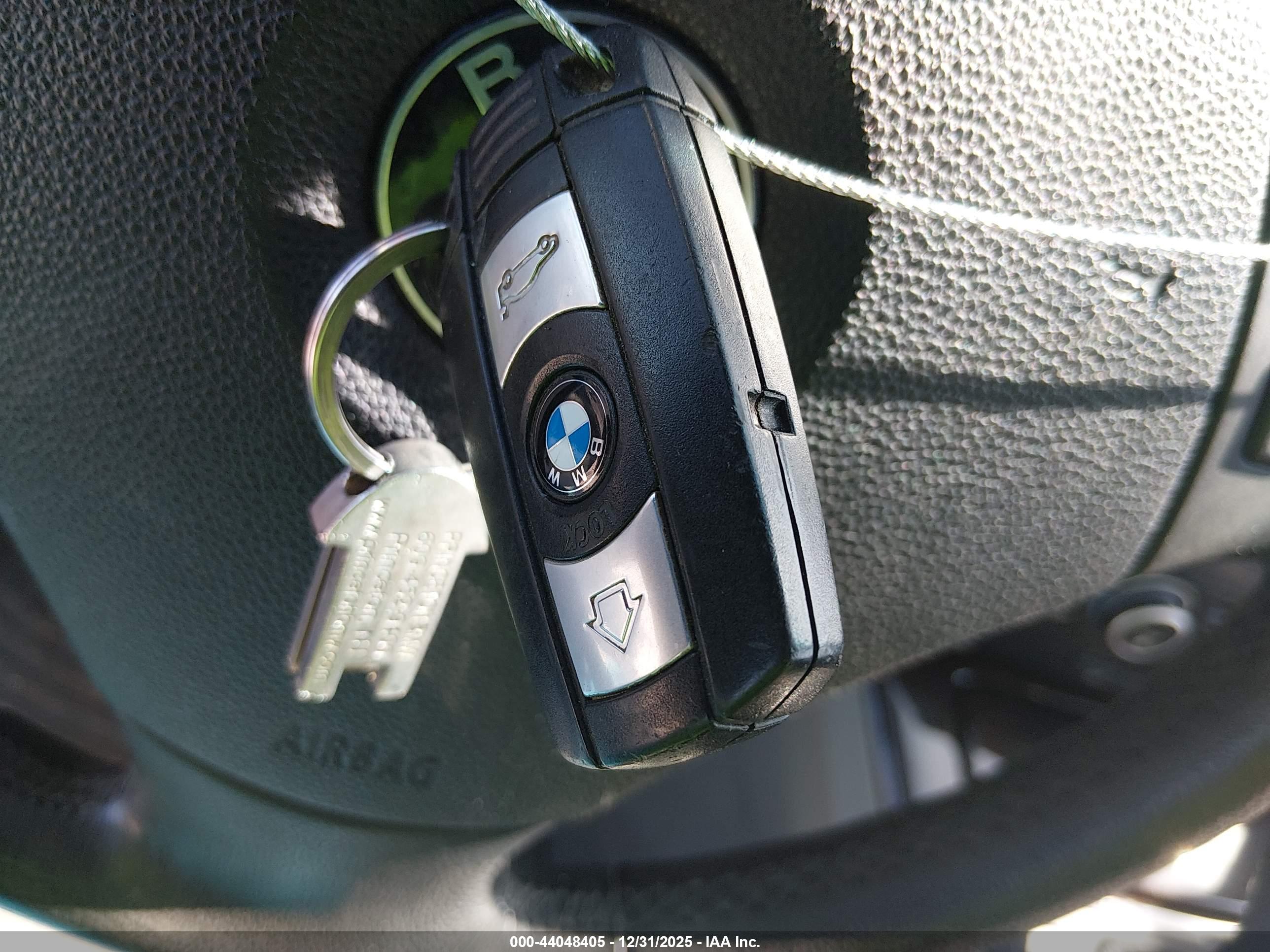 BMW 328I image 11