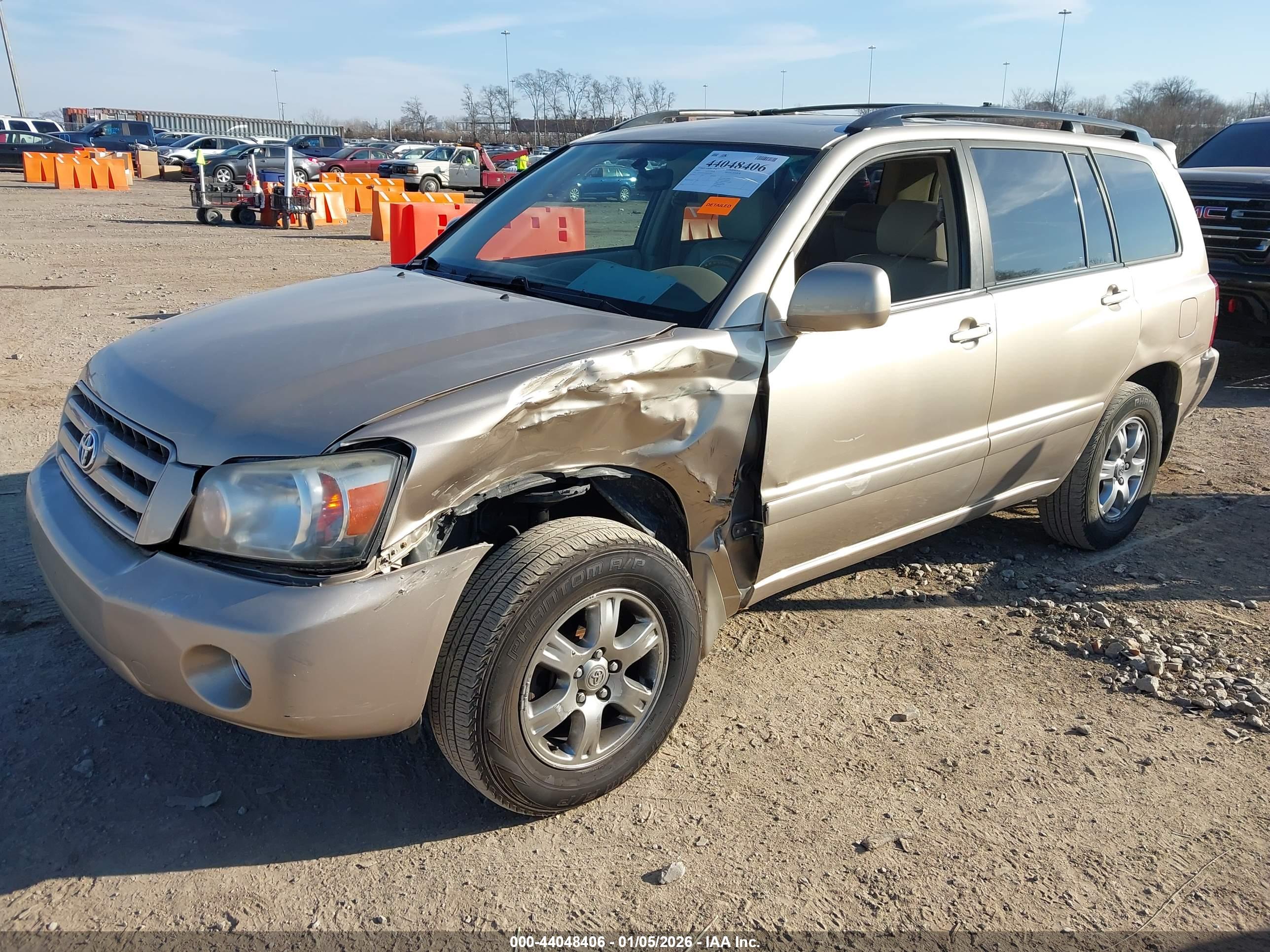 TOYOTA HIGHLANDER image 2