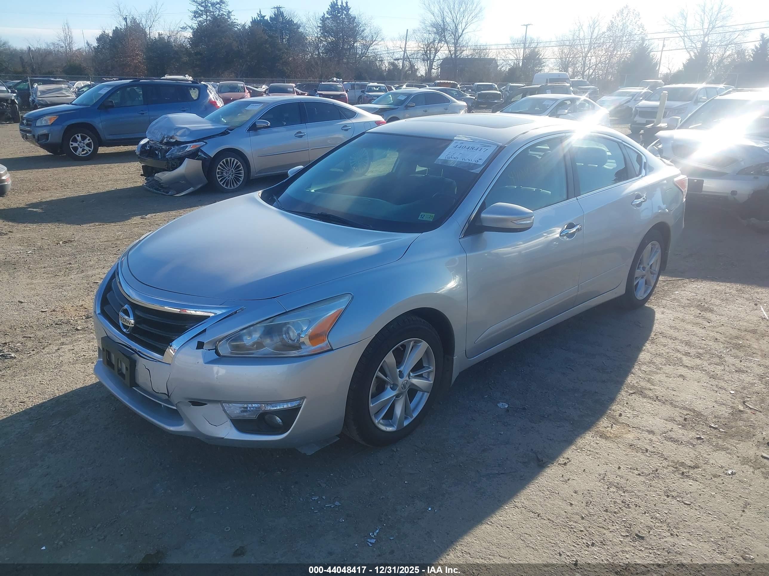 NISSAN ALTIMA image 2