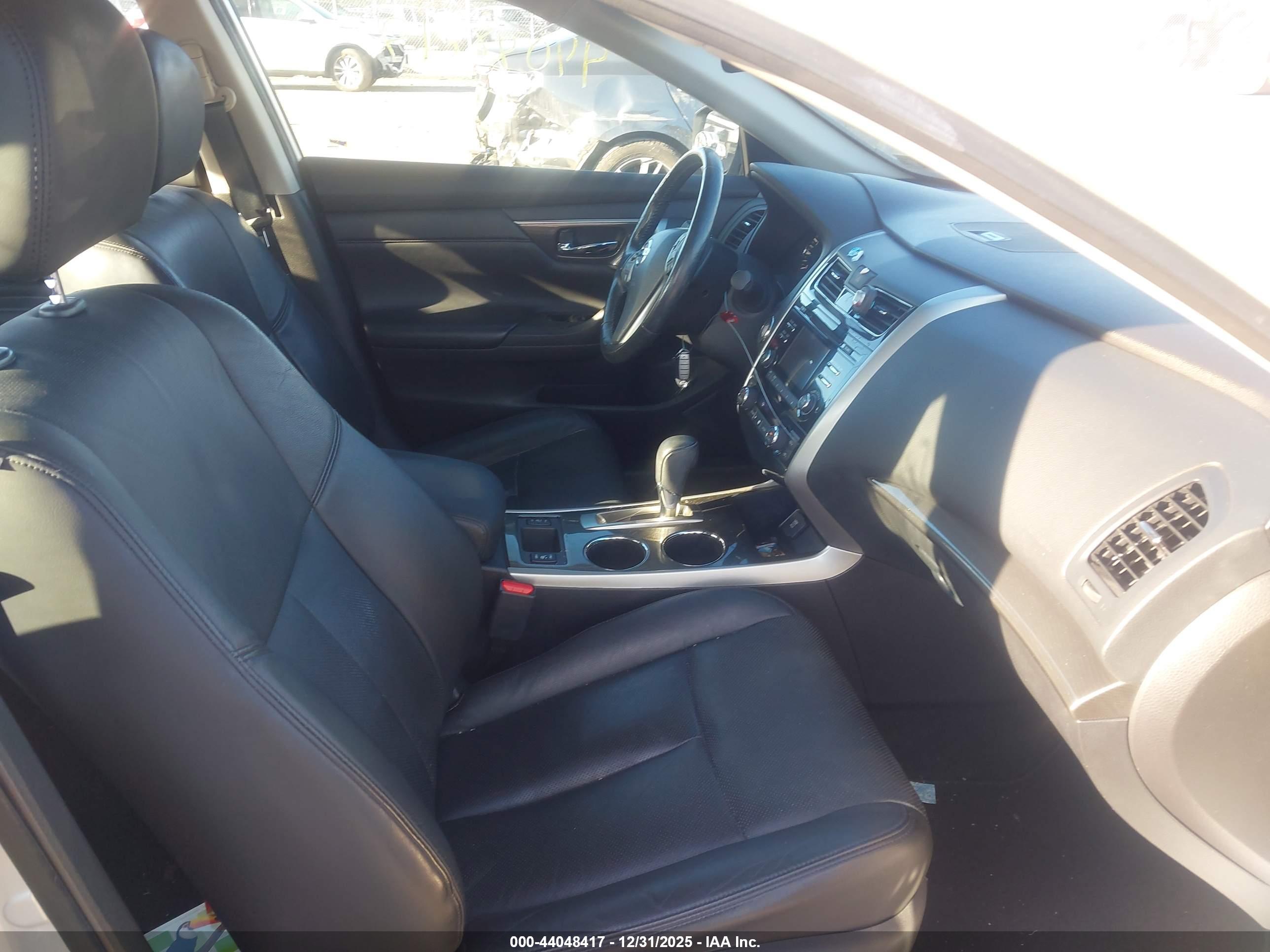 NISSAN ALTIMA image 5
