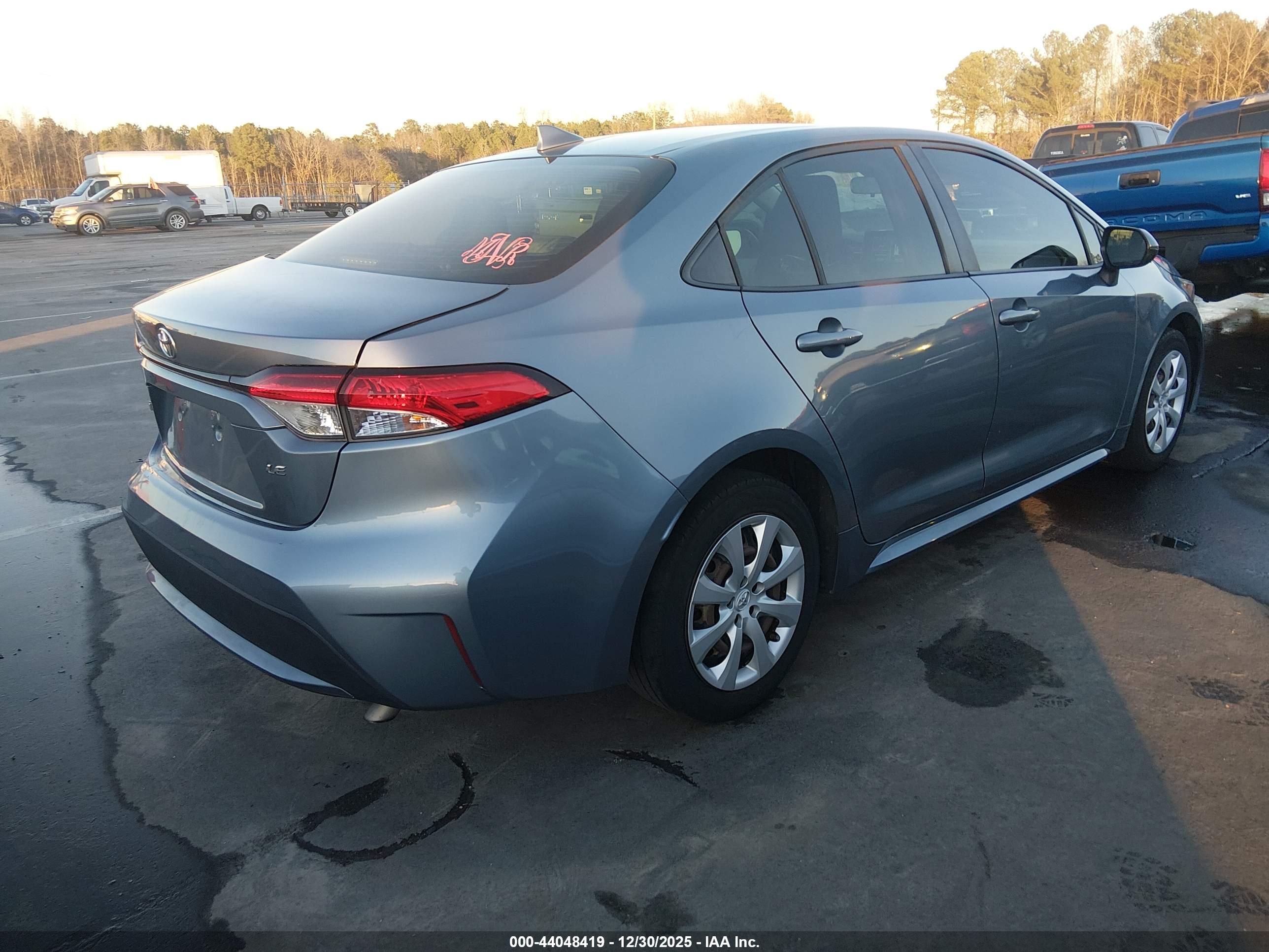 TOYOTA COROLLA image 4