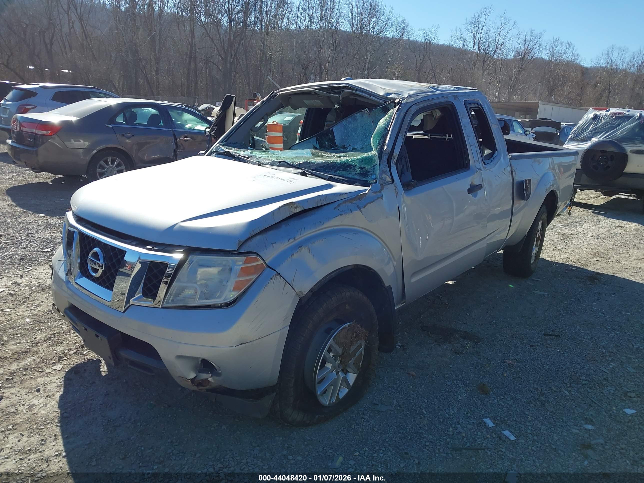 NISSAN FRONTIER image 2