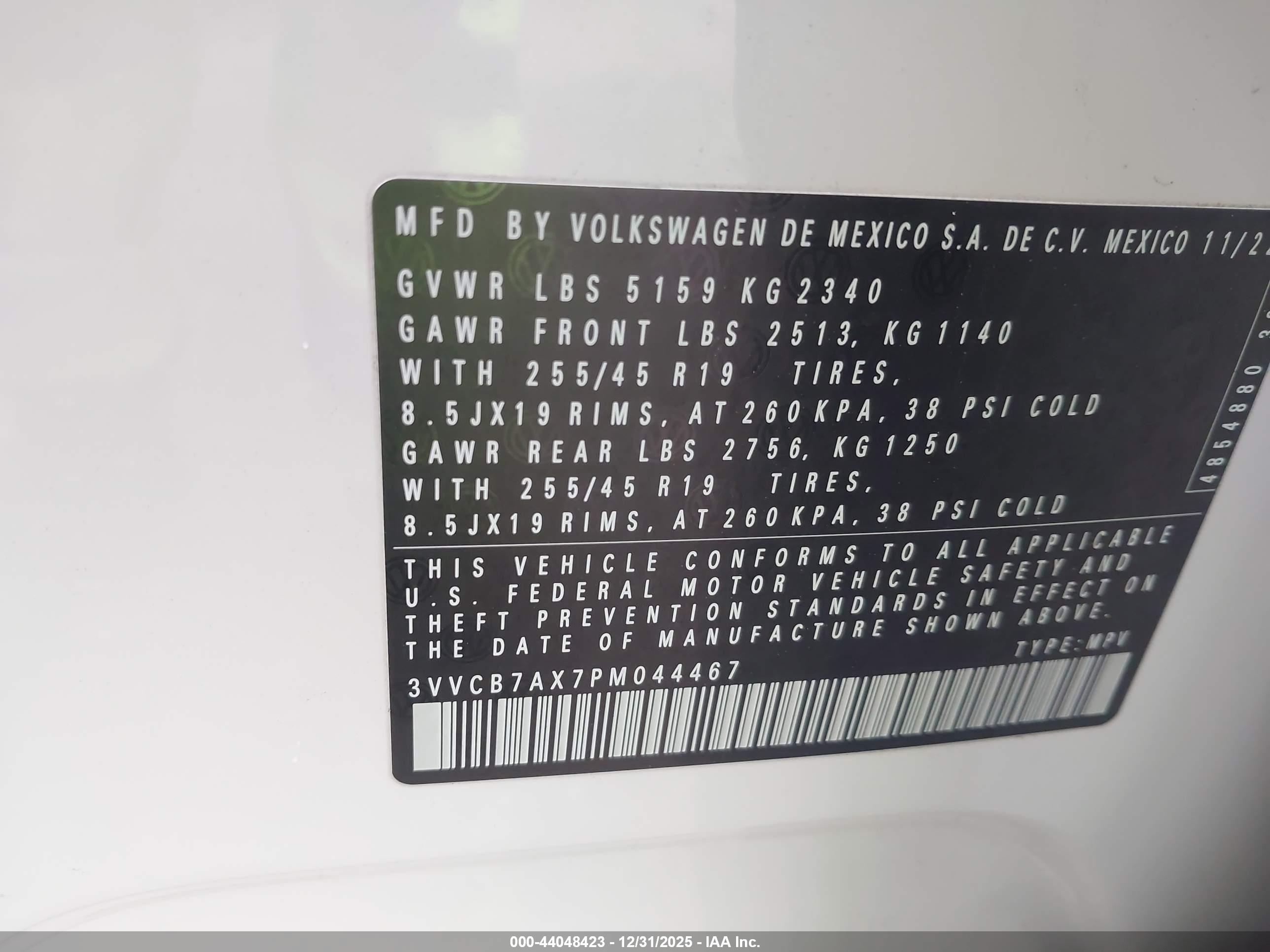 VOLKSWAGEN TIGUAN image 9
