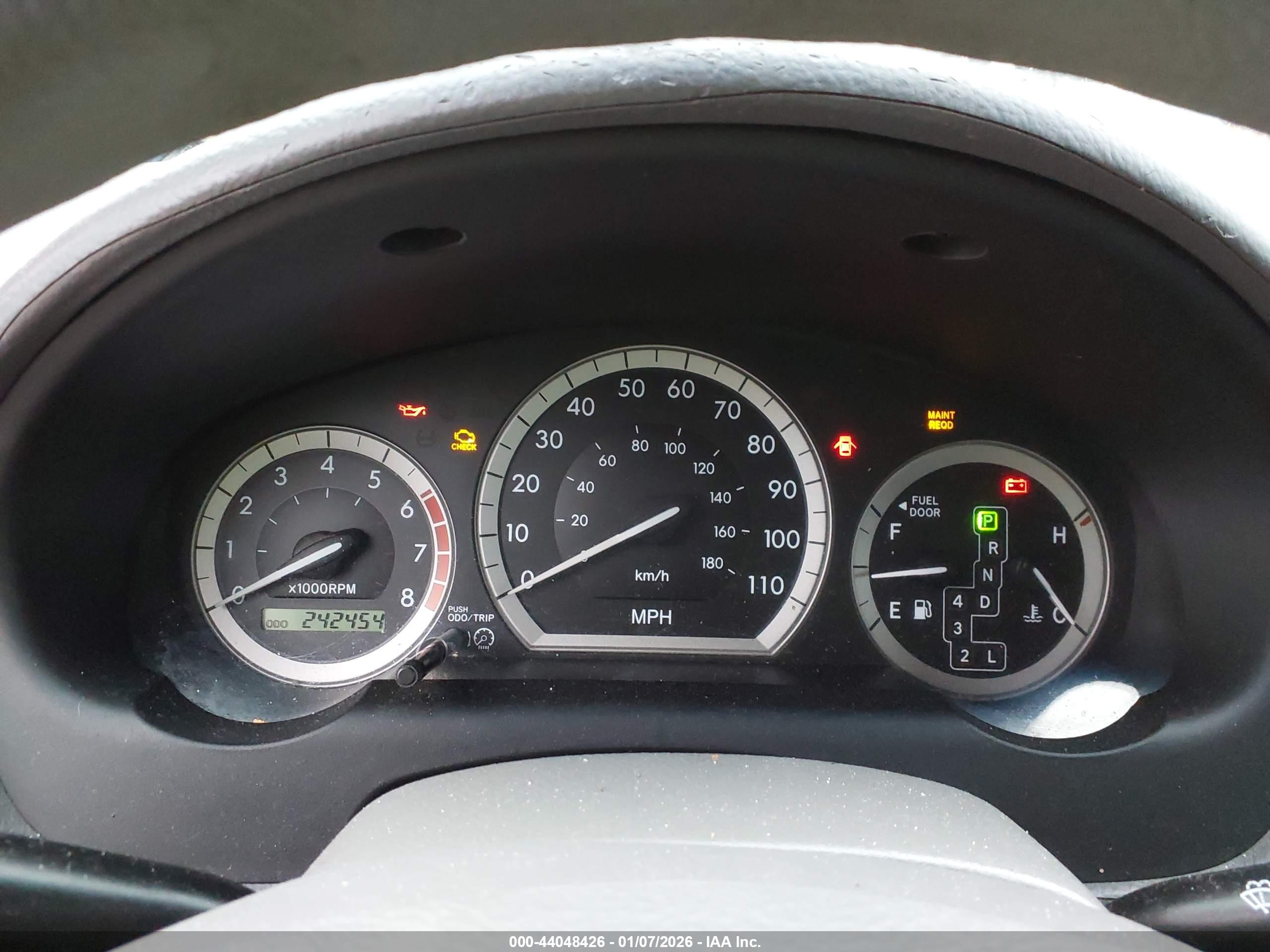 TOYOTA SIENNA image 7