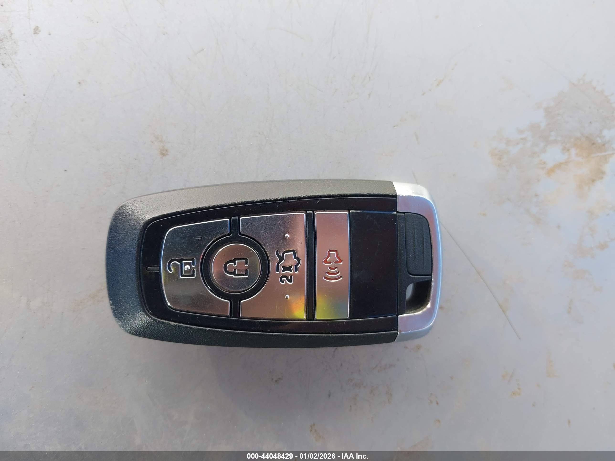 FORD FUSION image 11