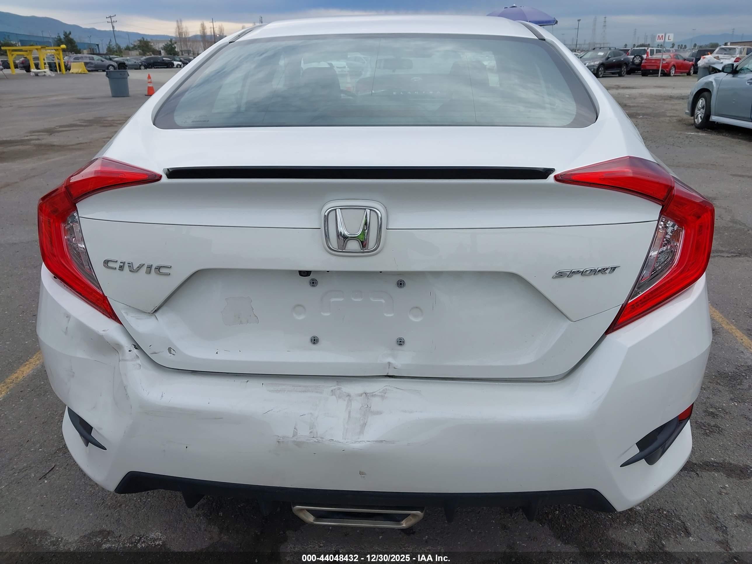 HONDA CIVIC image 6