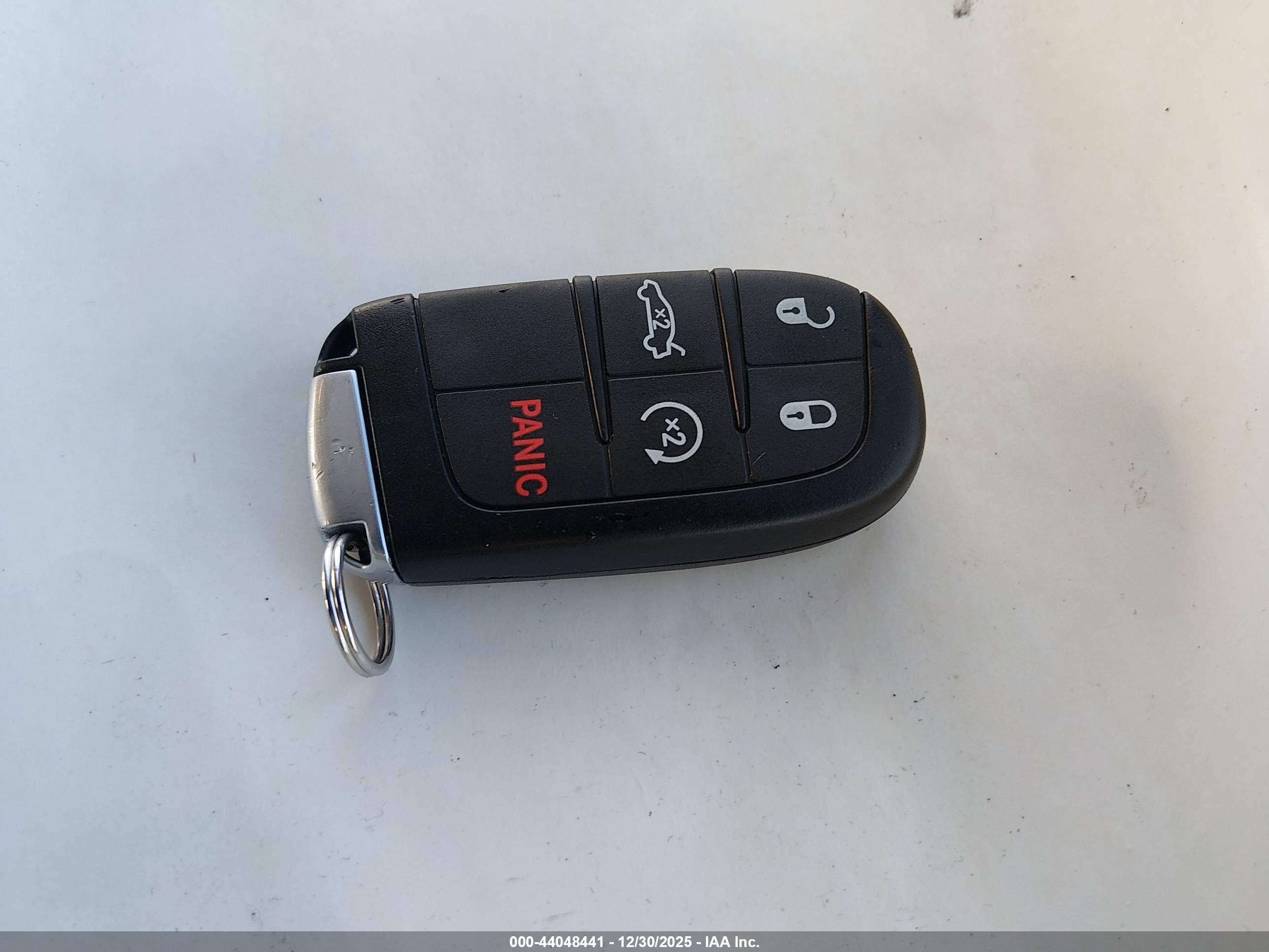 DODGE CHALLENGER image 11