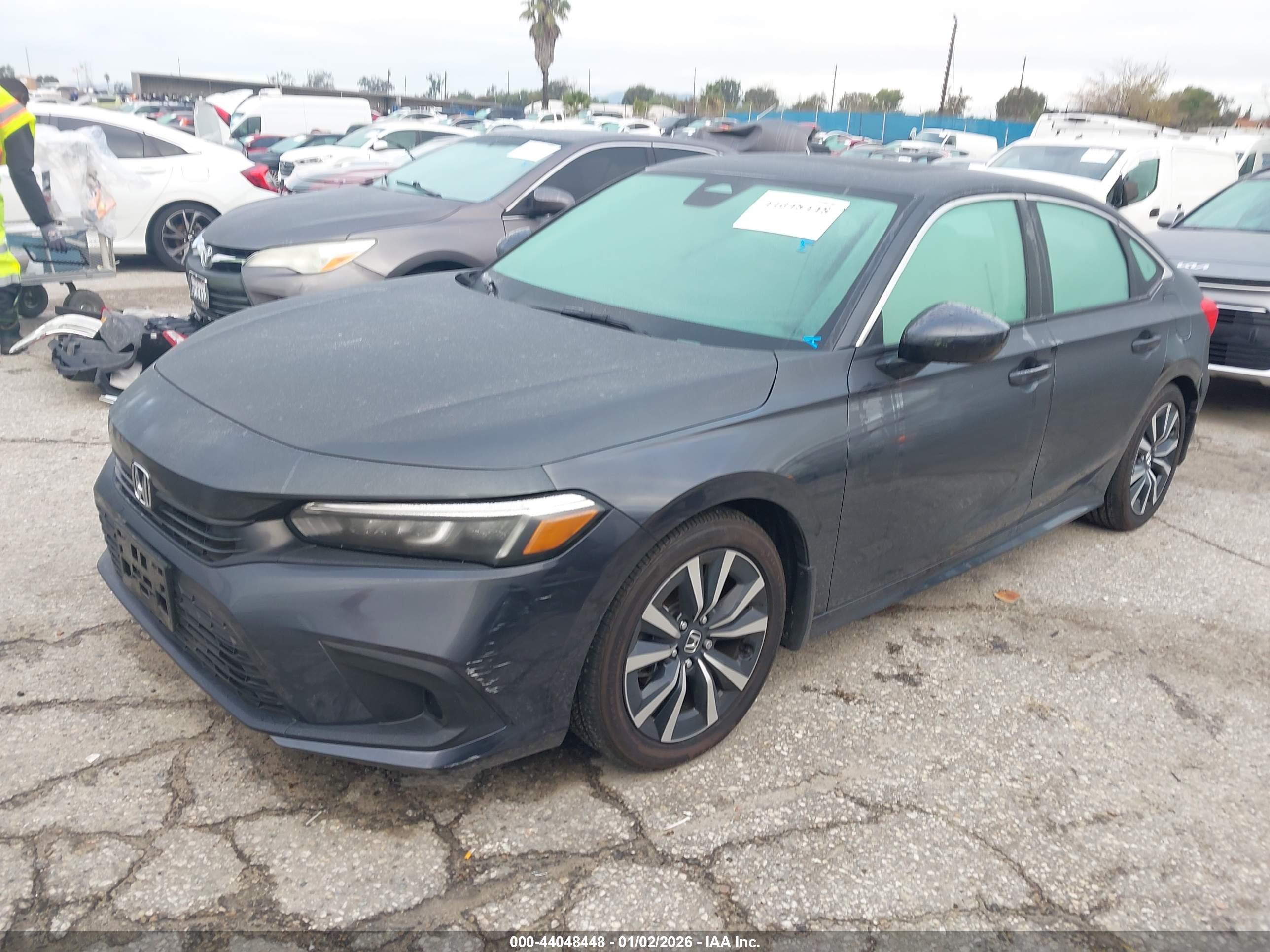 HONDA CIVIC image 2