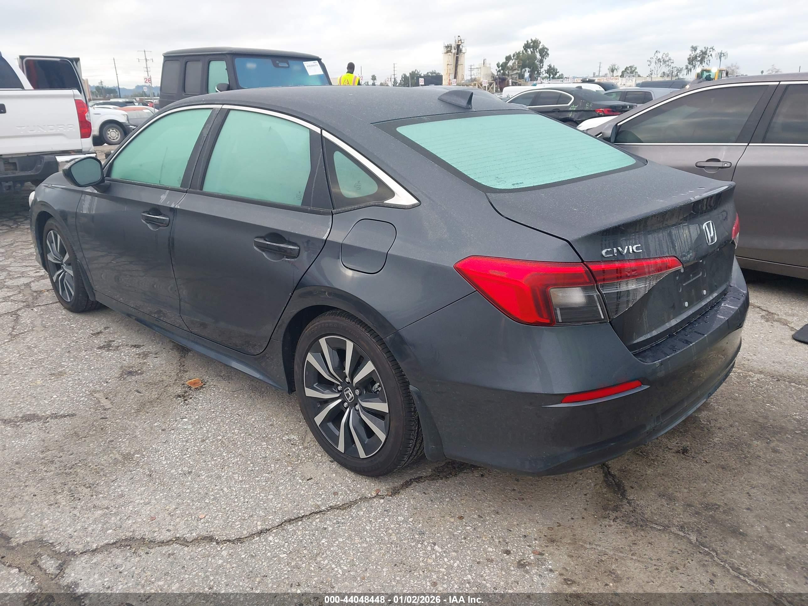 HONDA CIVIC image 3