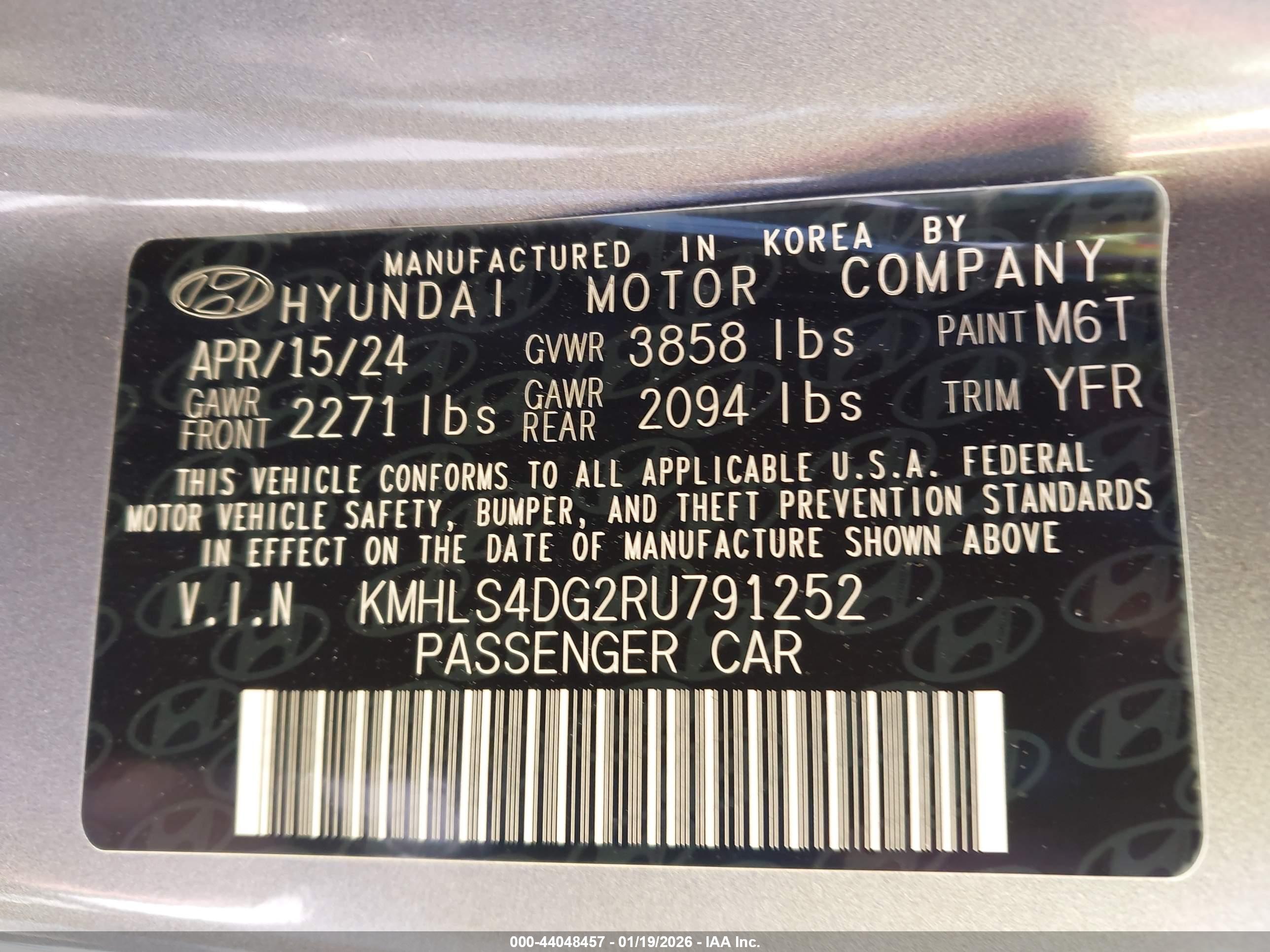 HYUNDAI ELANTRA image 9