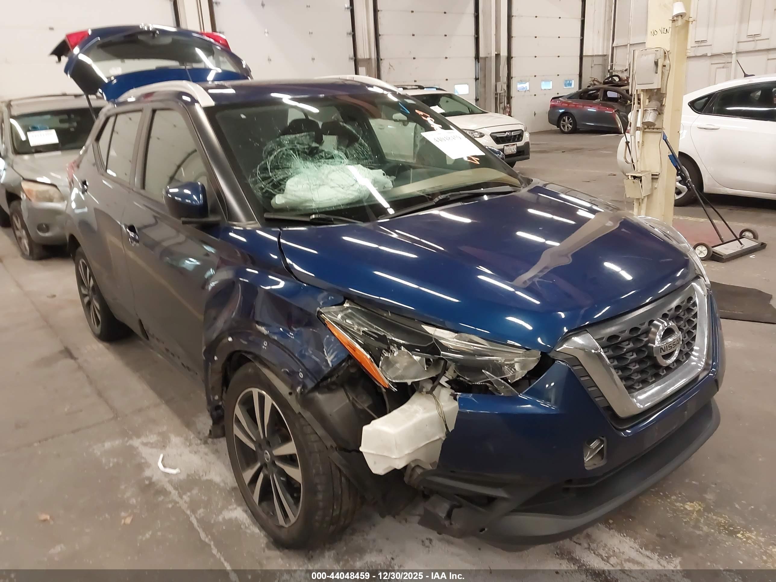 NISSAN KICKS image 6