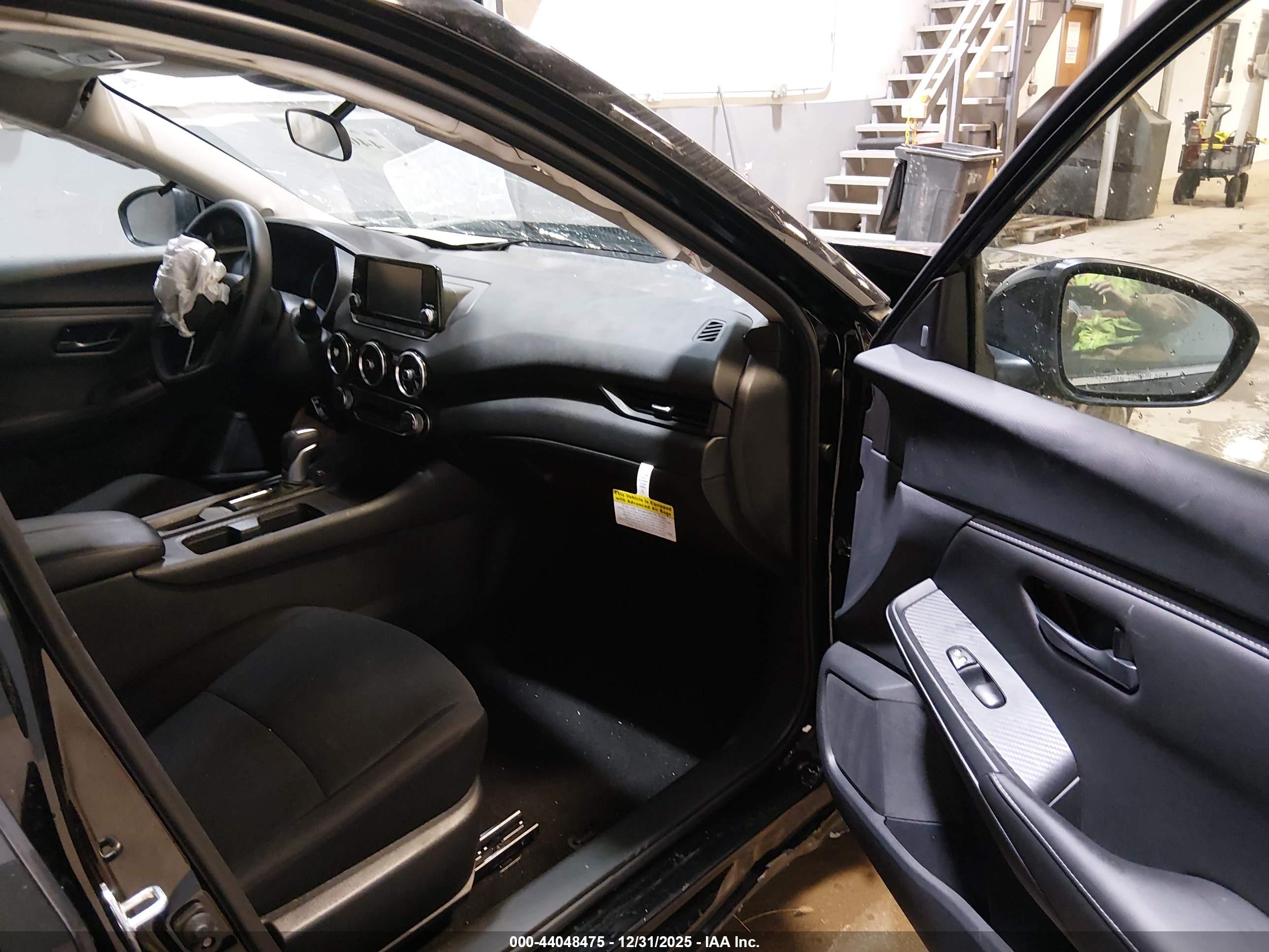 NISSAN SENTRA image 5