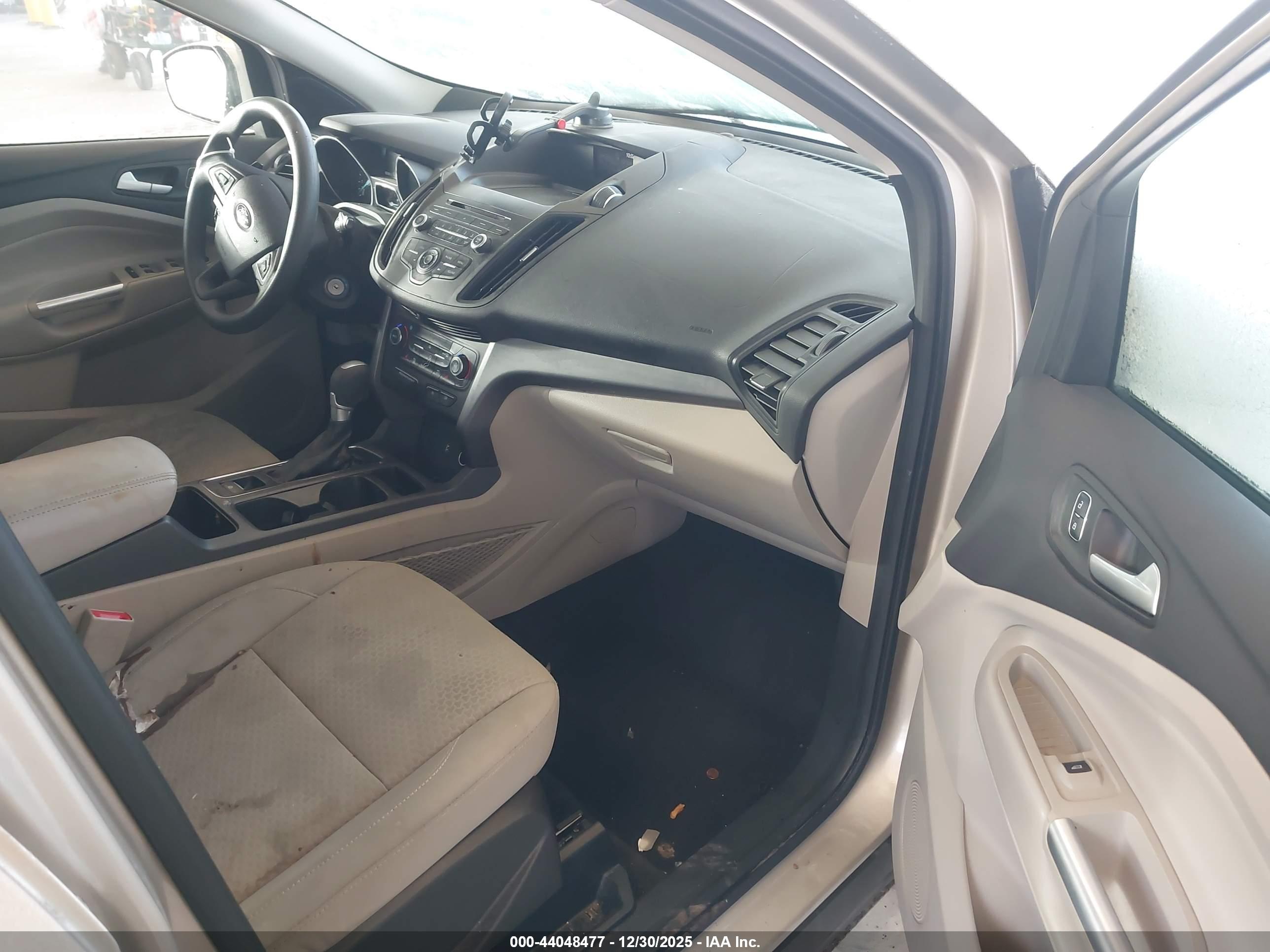 FORD ESCAPE image 5