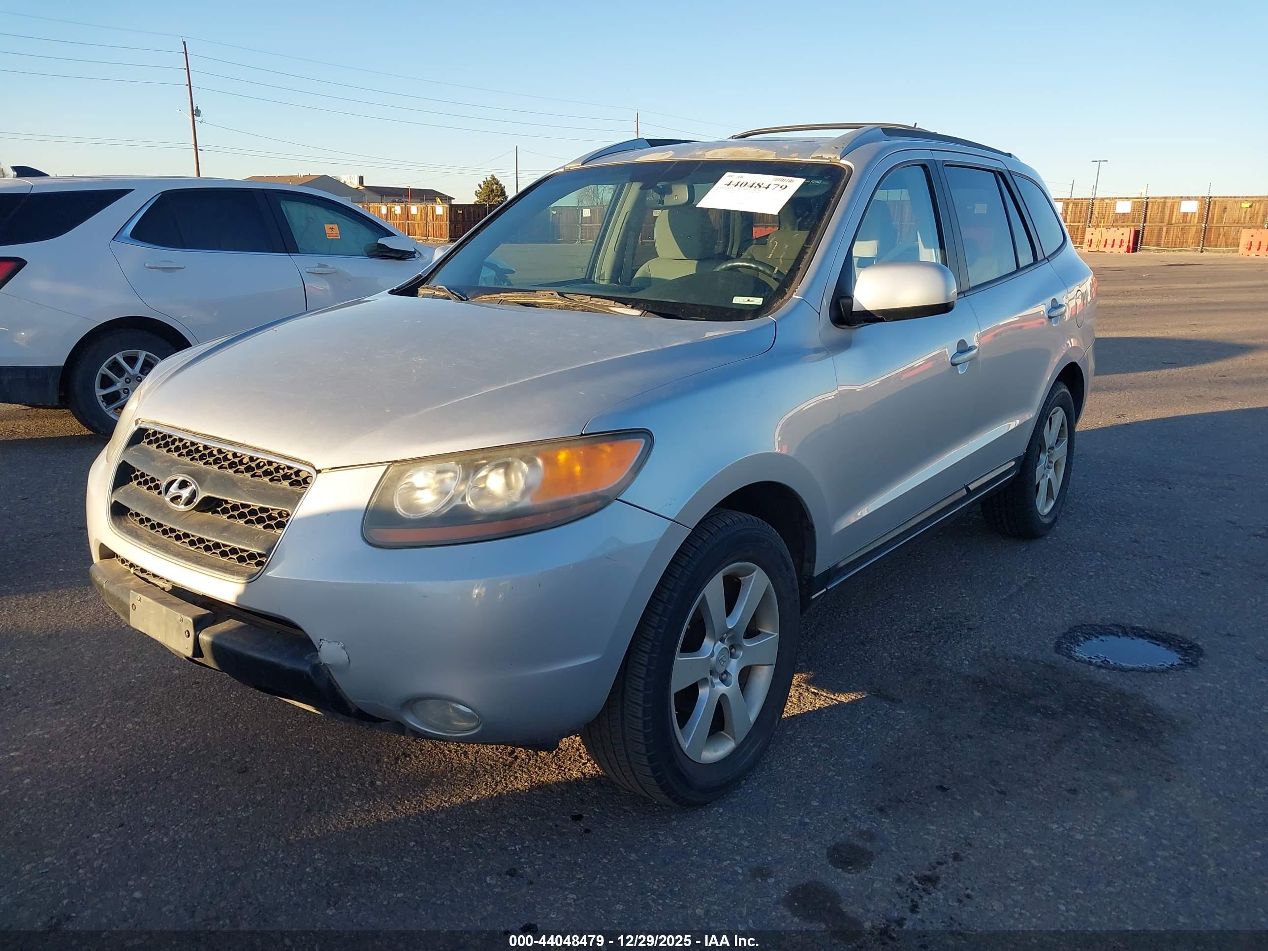 HYUNDAI SANTA image 2