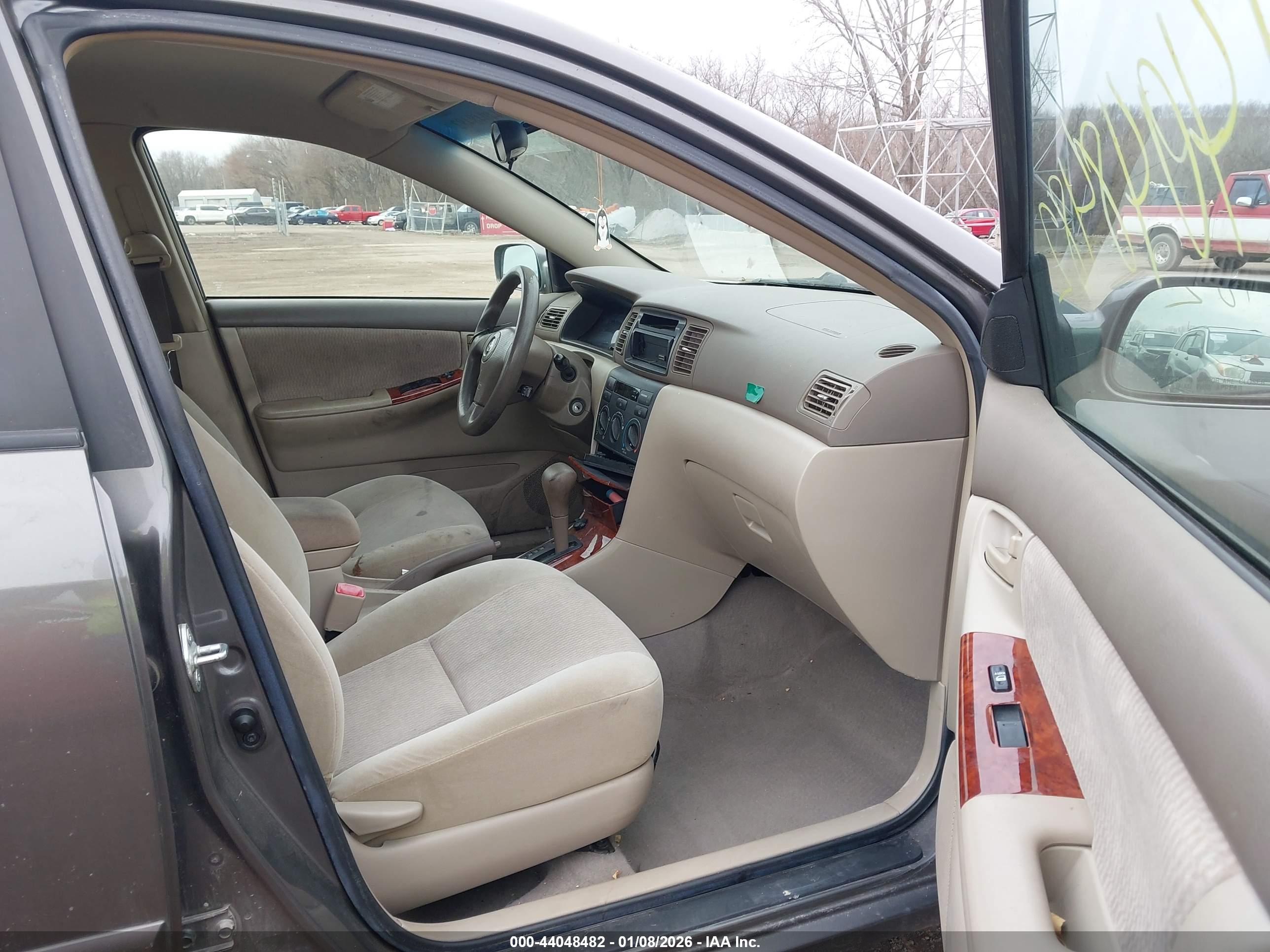 TOYOTA COROLLA image 5