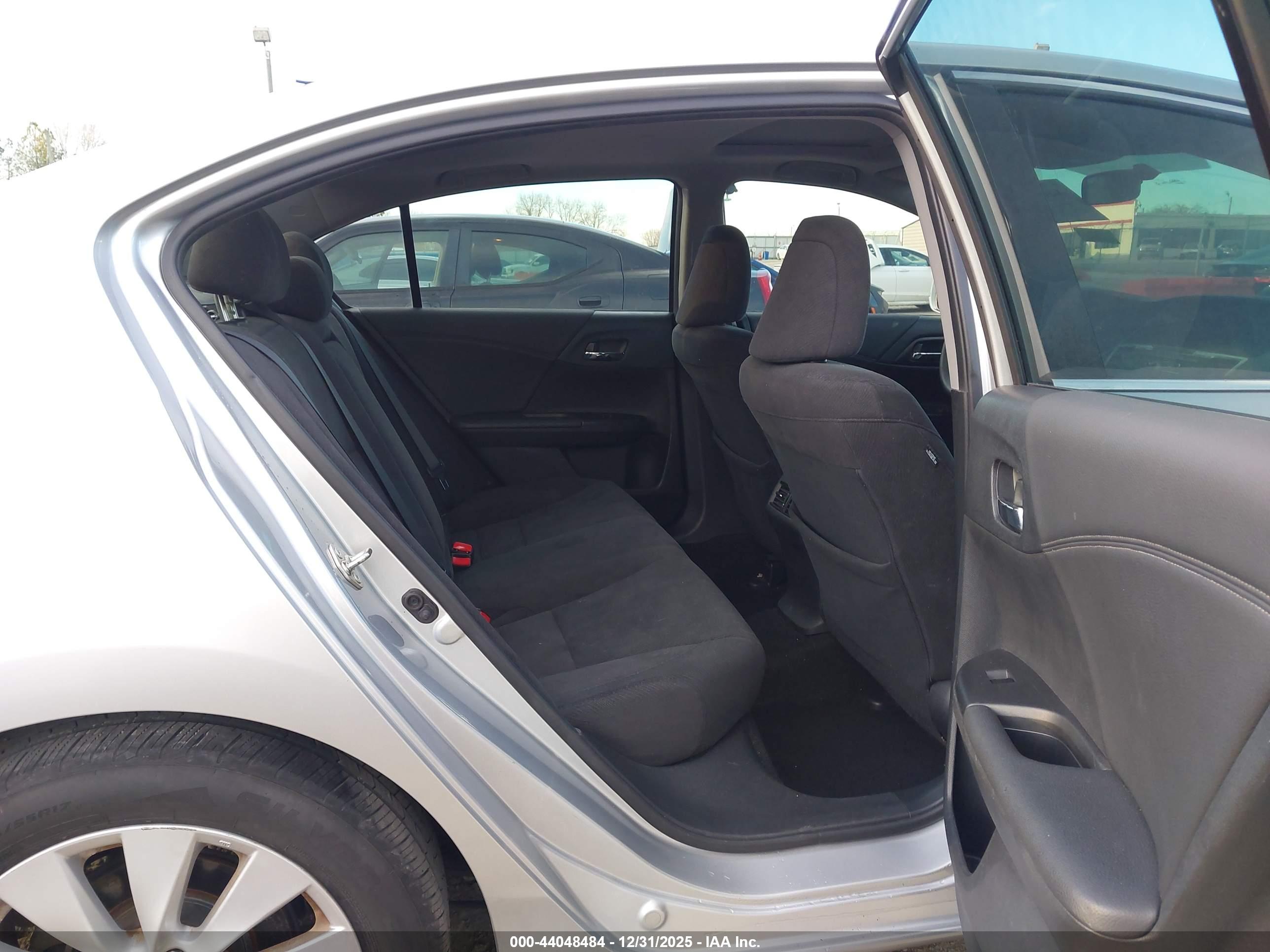 HONDA ACCORD image 8