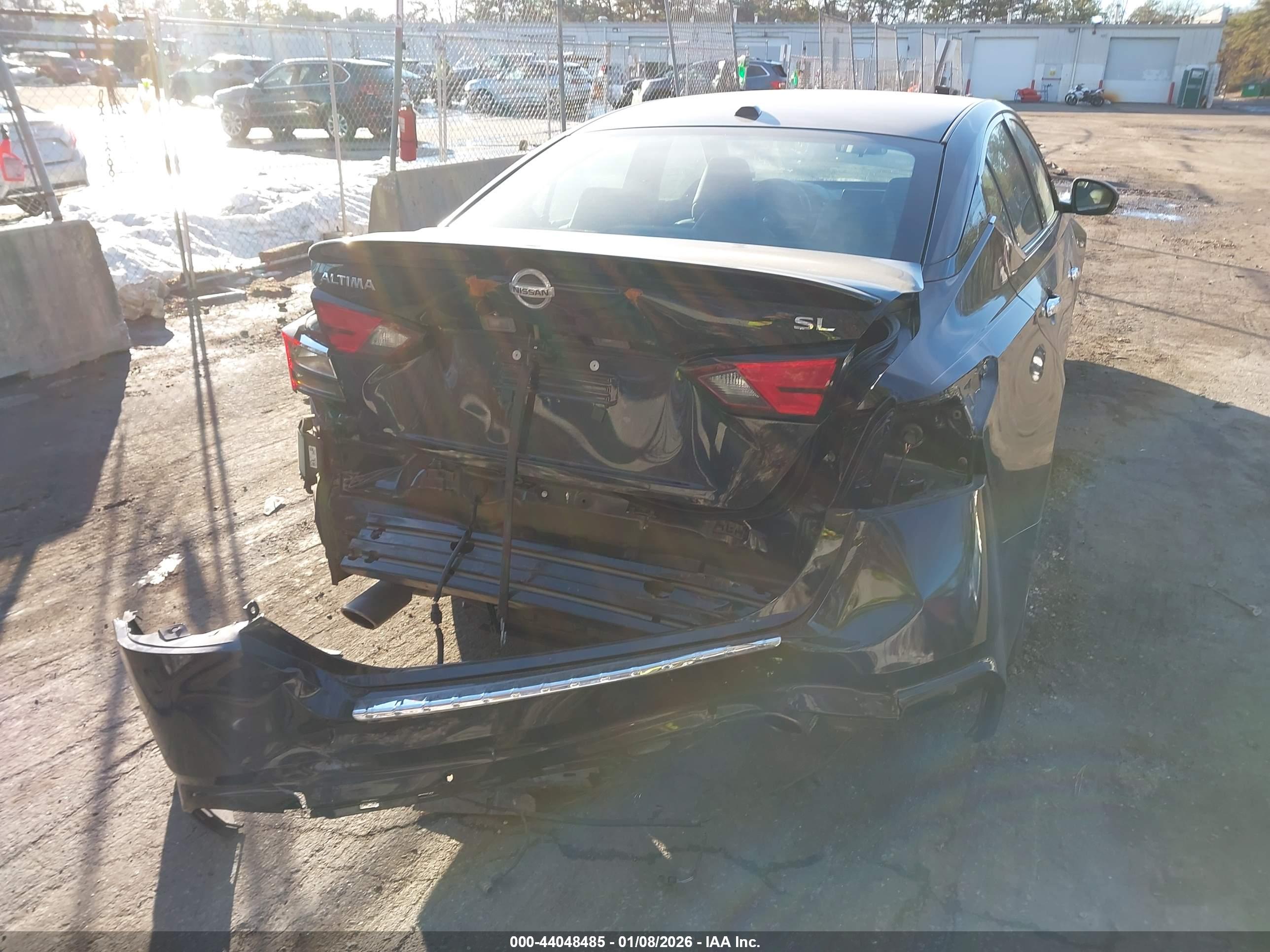 NISSAN ALTIMA image 4