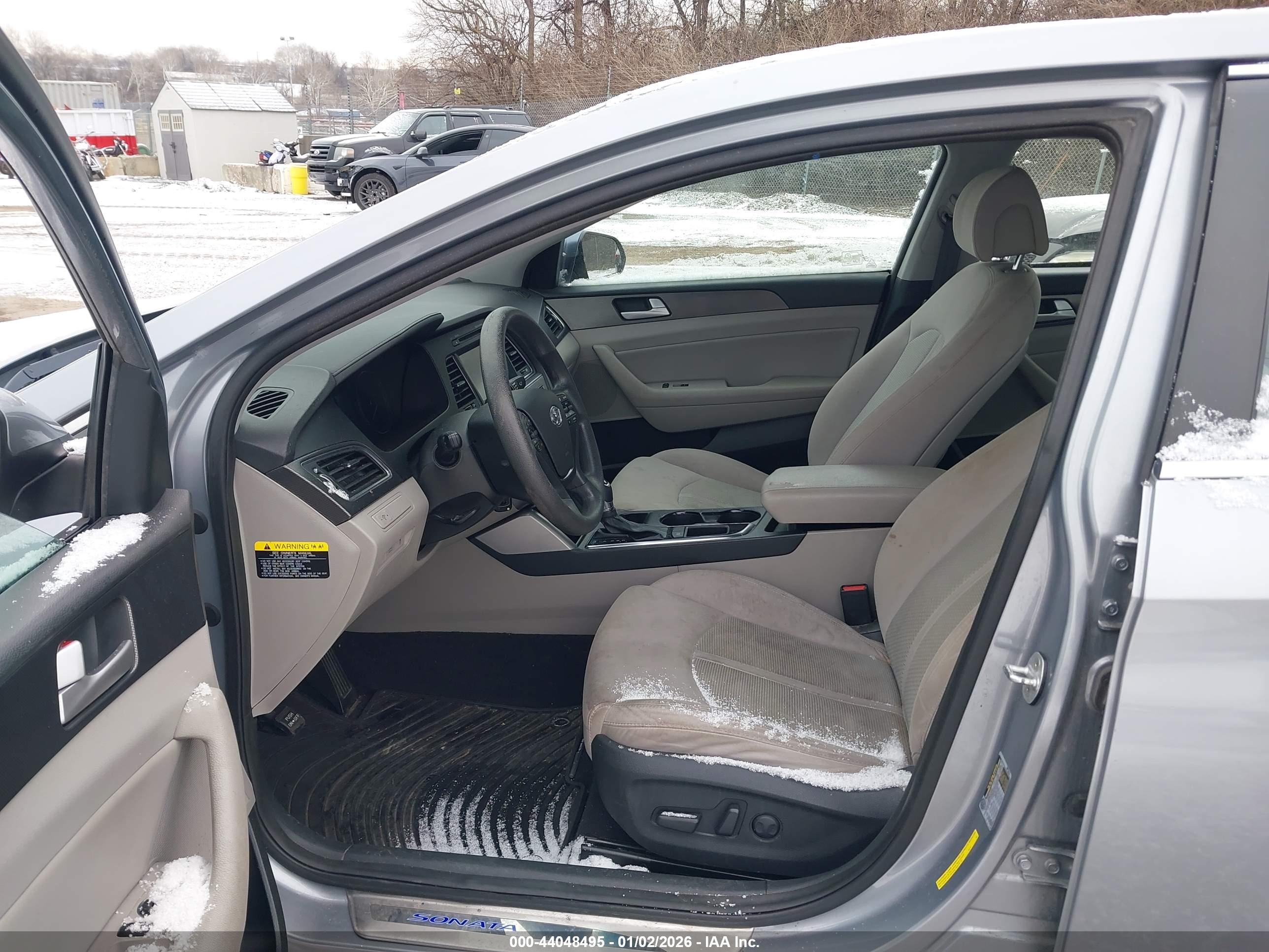 HYUNDAI SONATA image 5