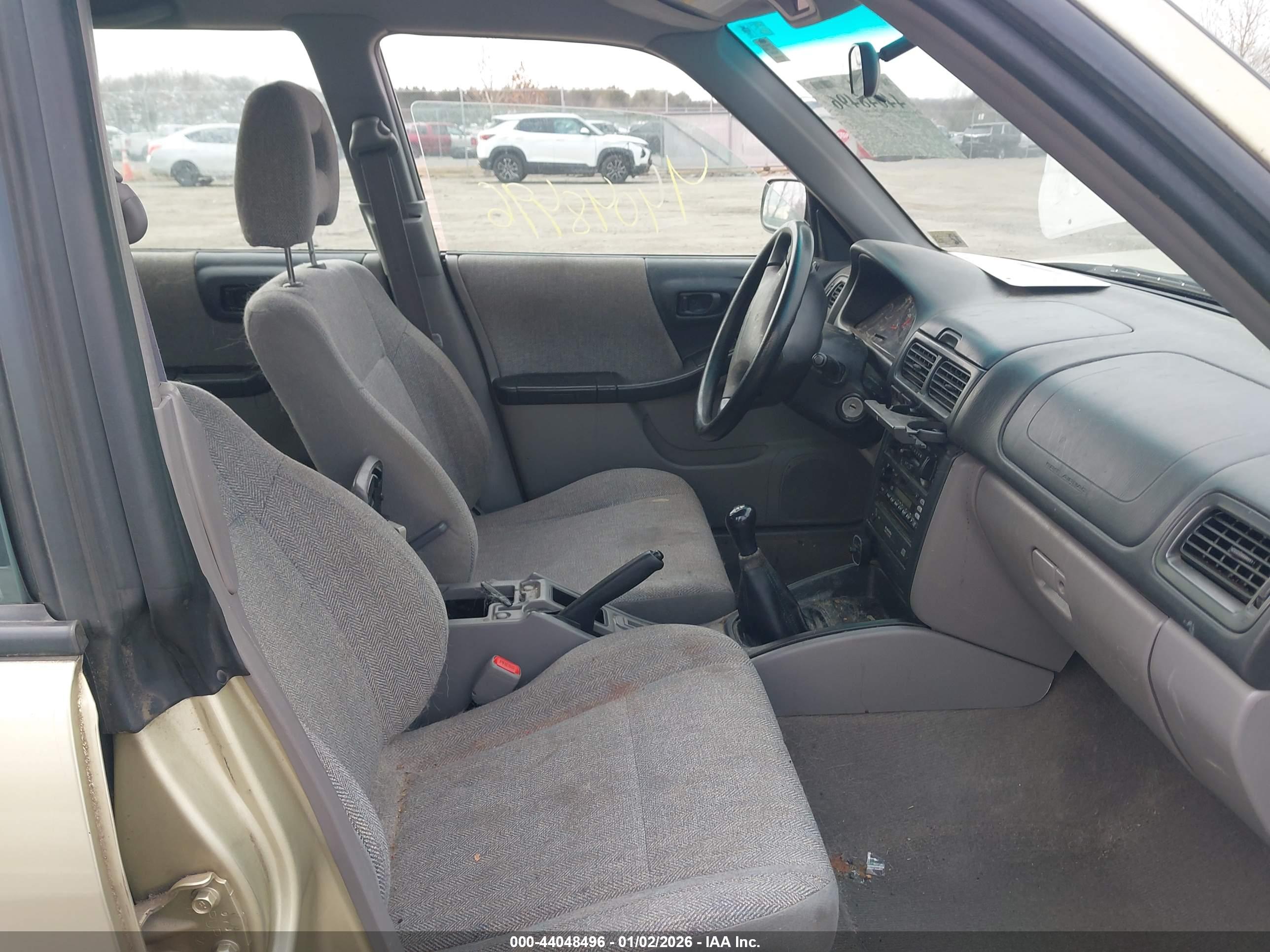 SUBARU FORESTER image 5
