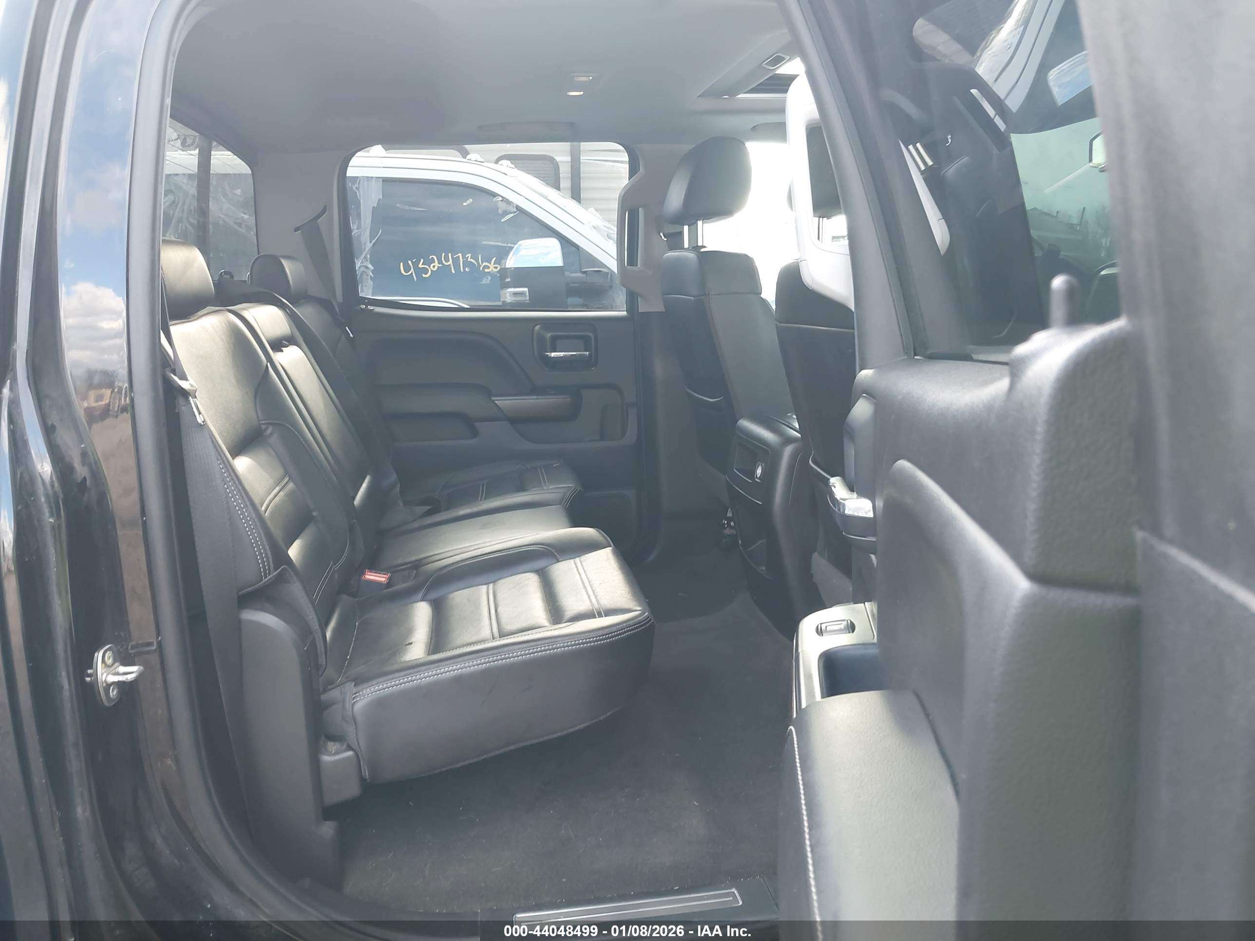 GMC SIERRA image 7