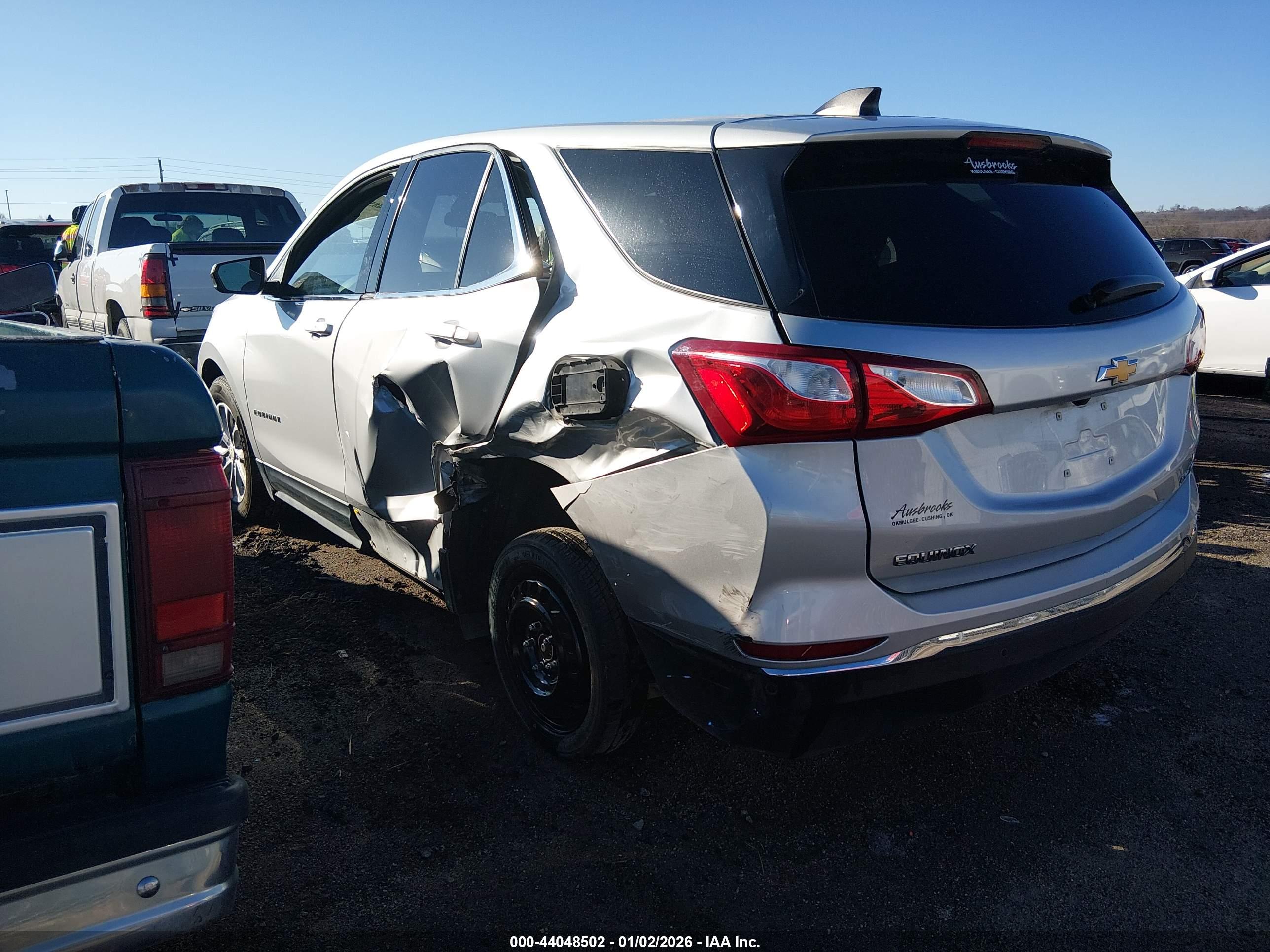 CHEVROLET EQUINOX image 3