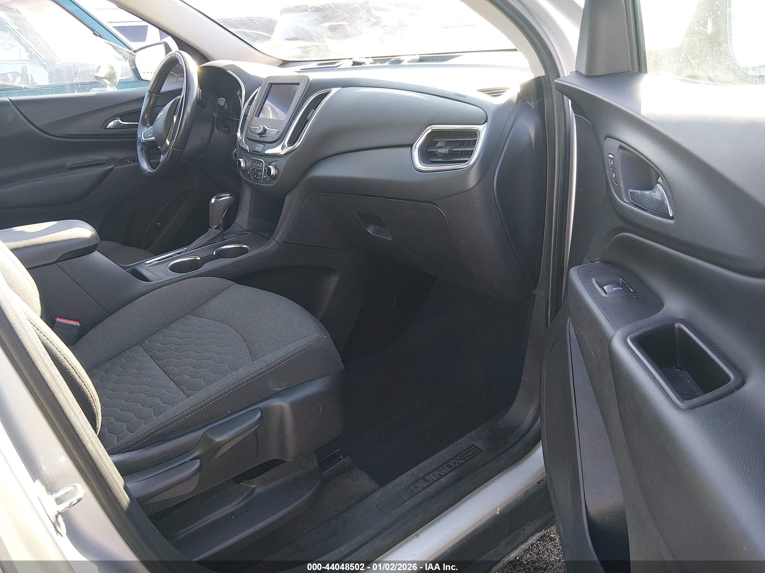 CHEVROLET EQUINOX image 5