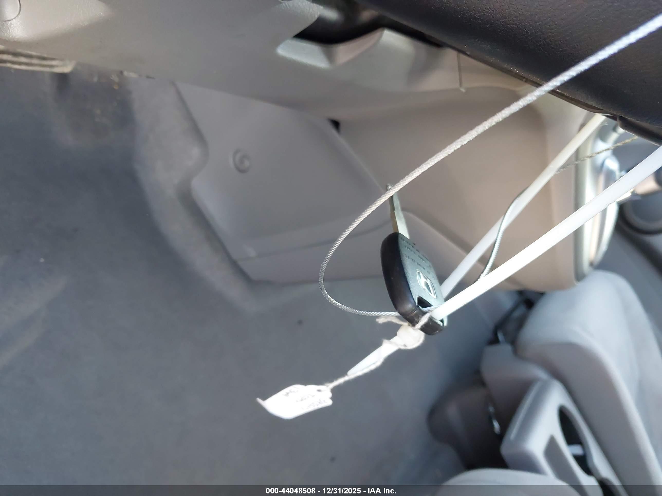 HONDA CR-V image 11