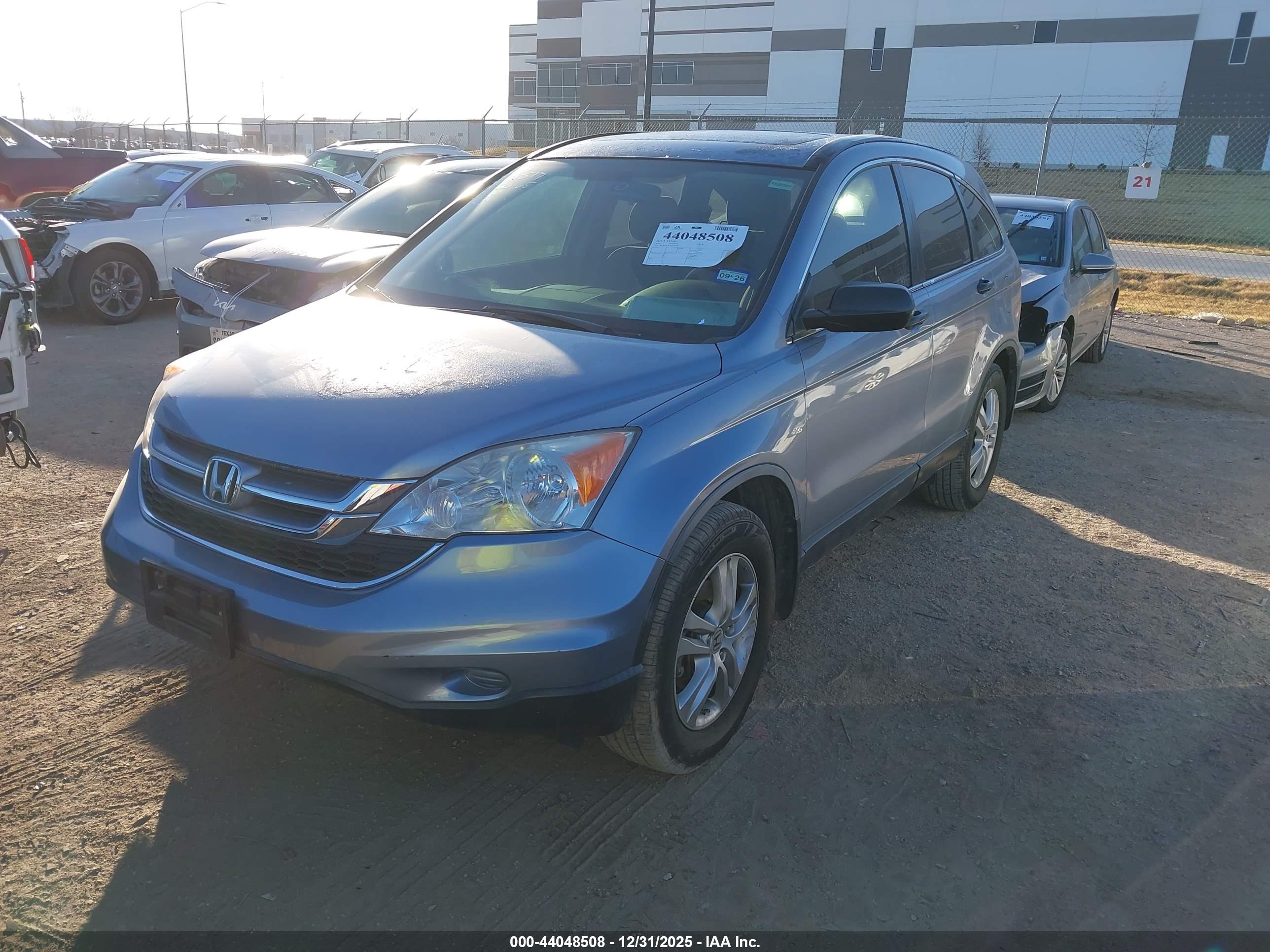 HONDA CR-V image 2