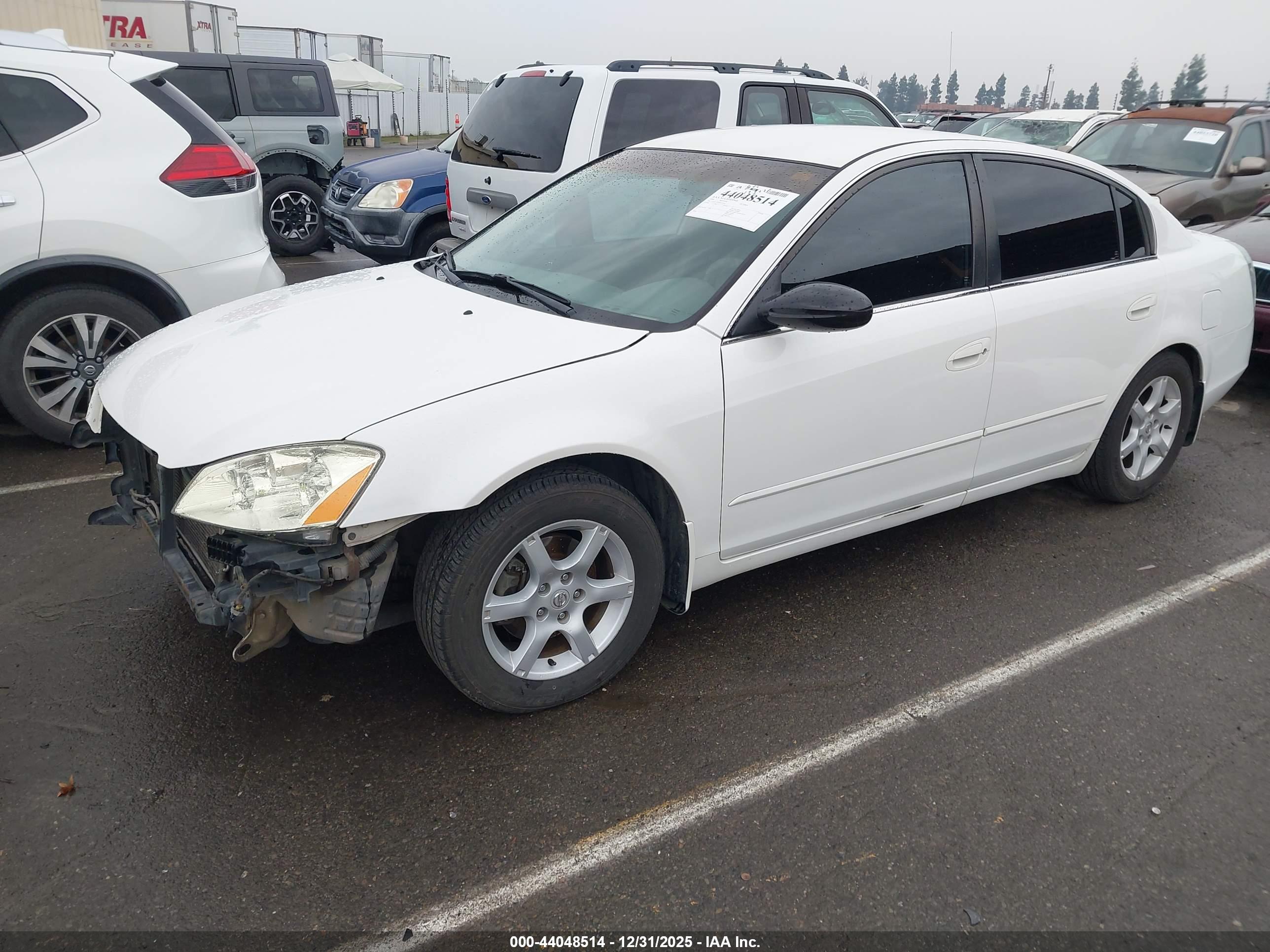 NISSAN ALTIMA image 2