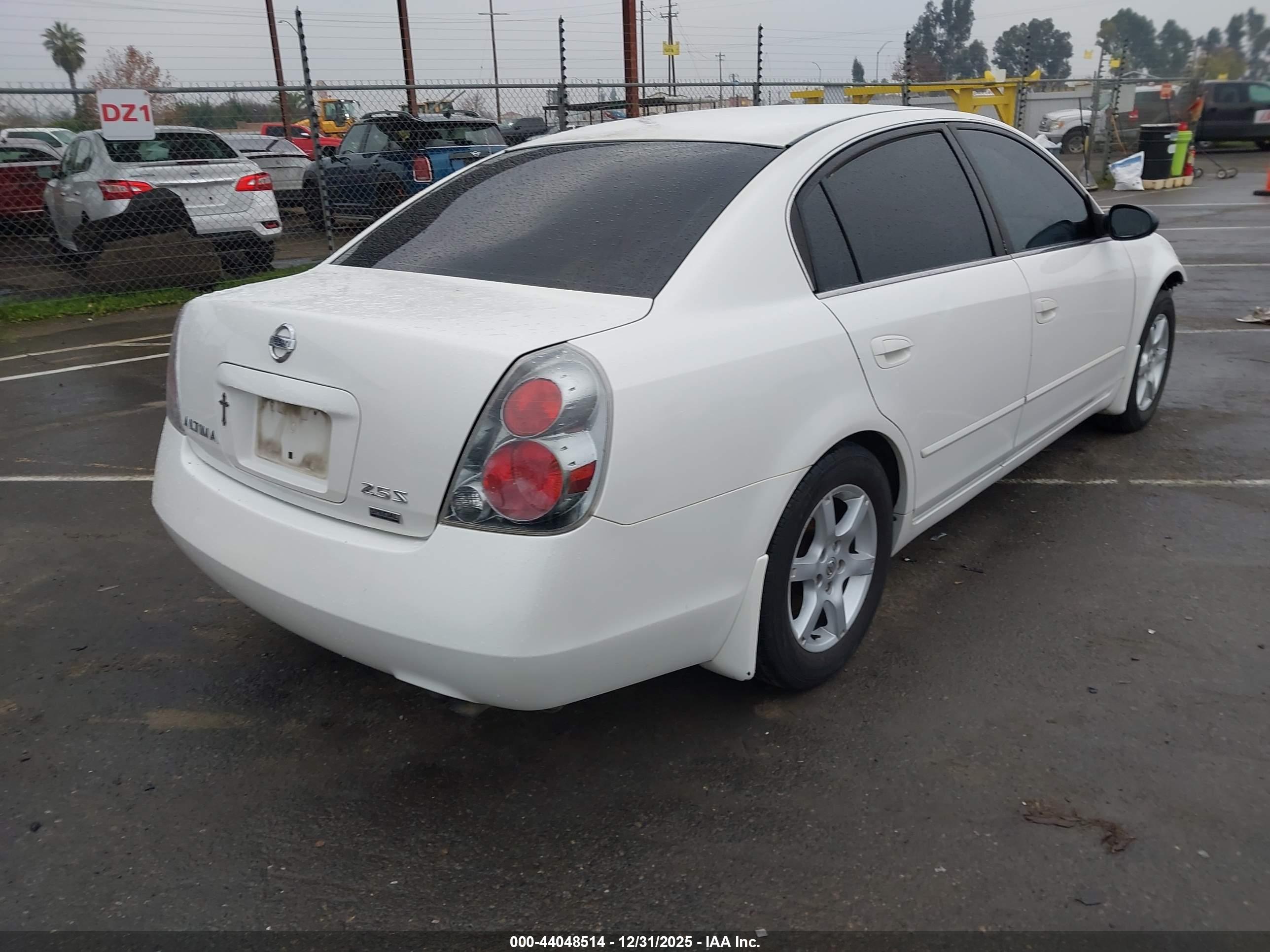 NISSAN ALTIMA image 4