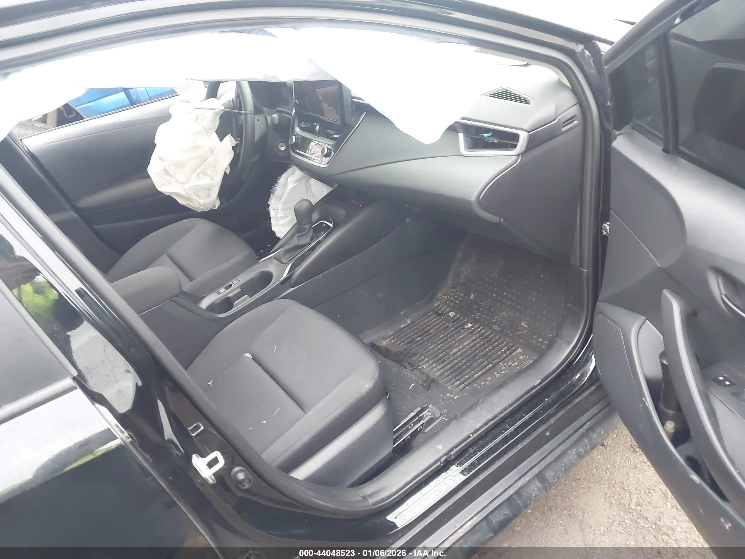 TOYOTA COROLLA image 5