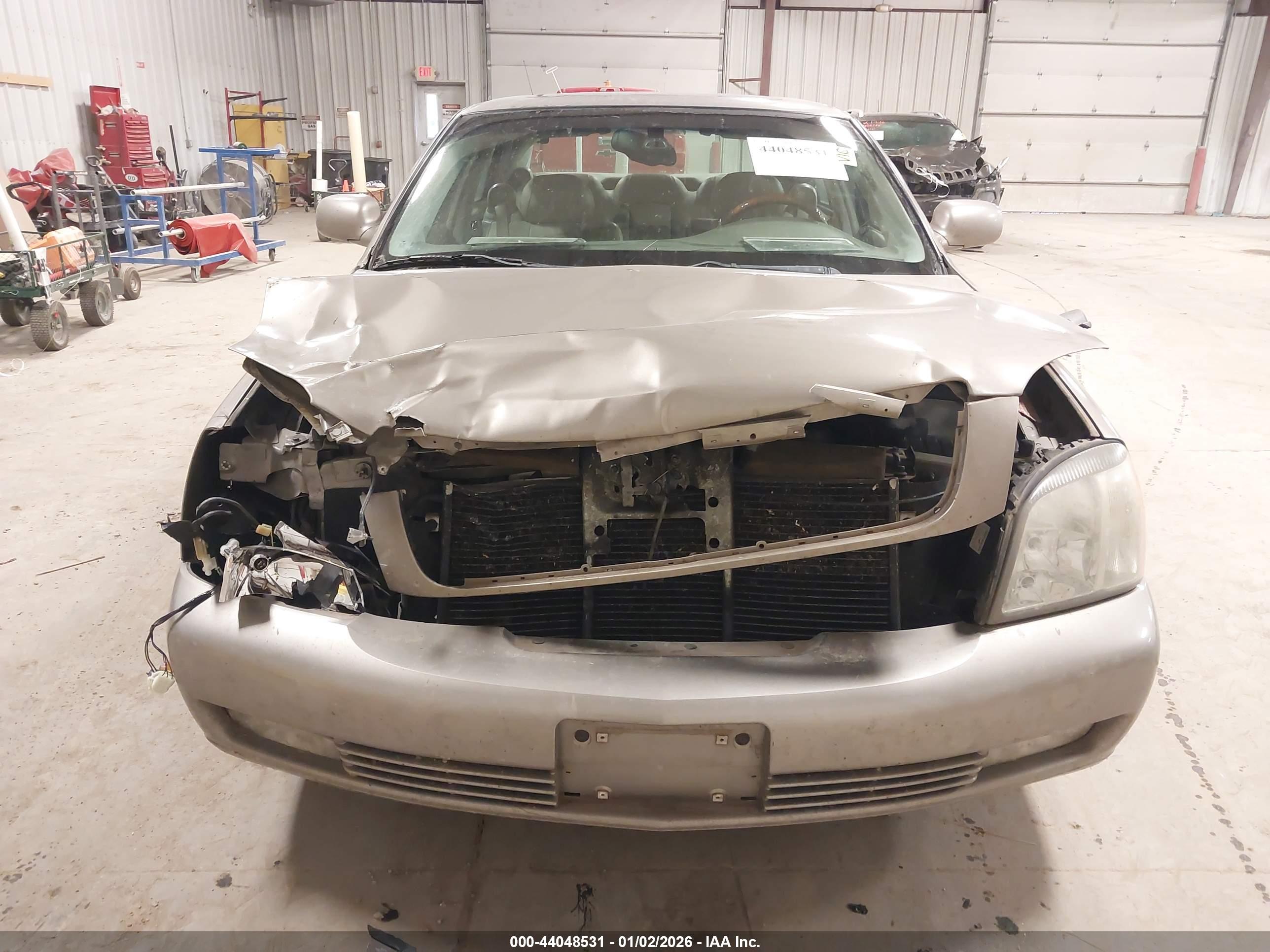 CADILLAC DEVILLE image 6