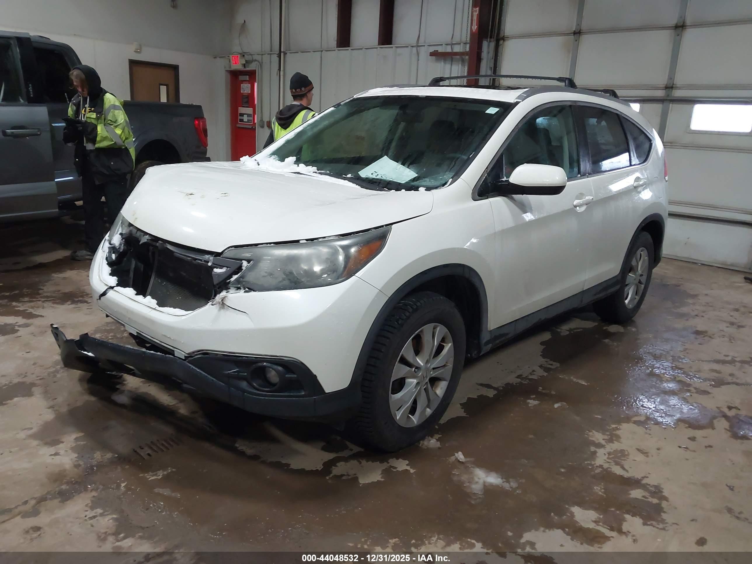 HONDA CR-V image 2