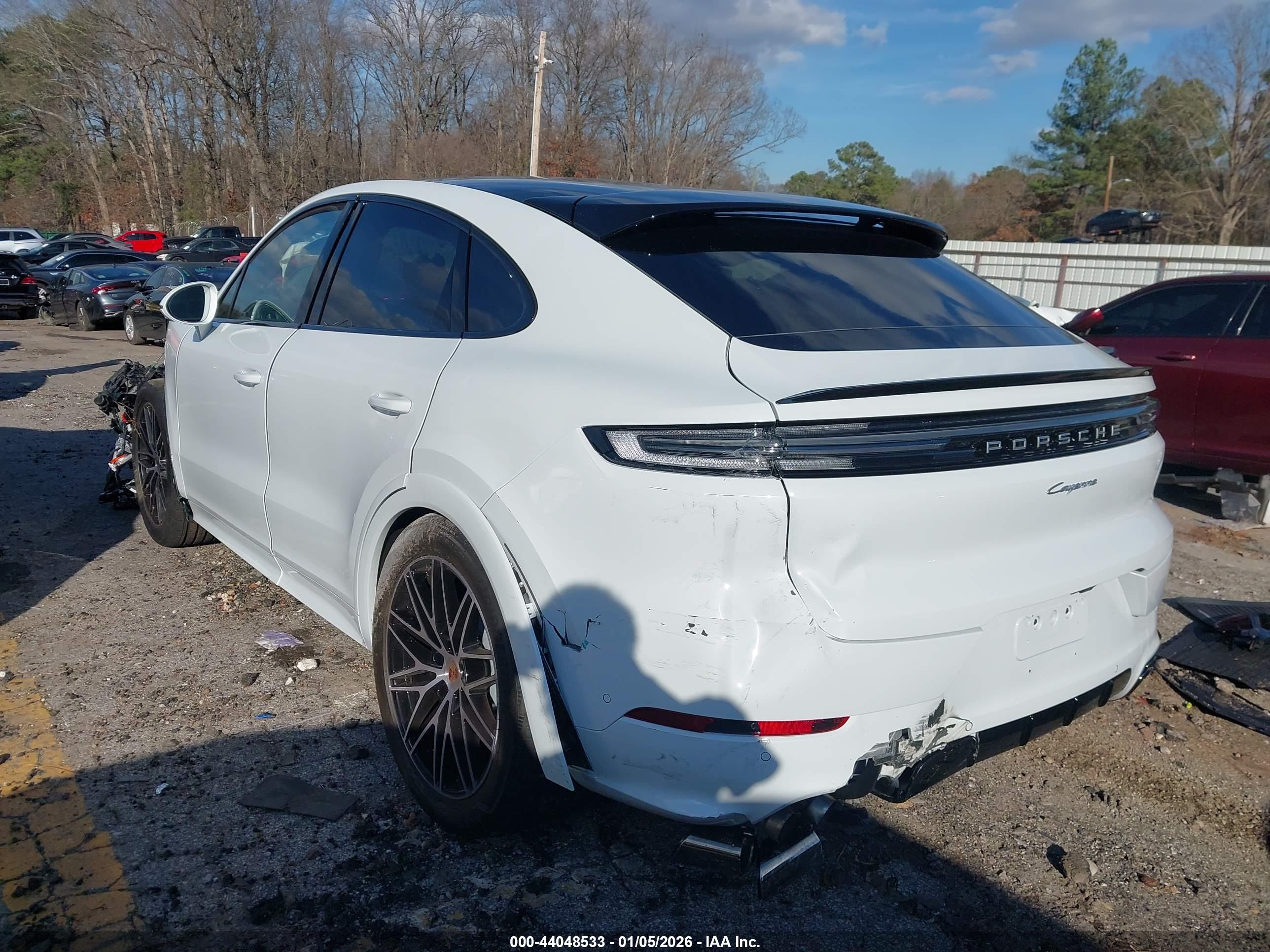 PORSCHE CAYENNE image 3