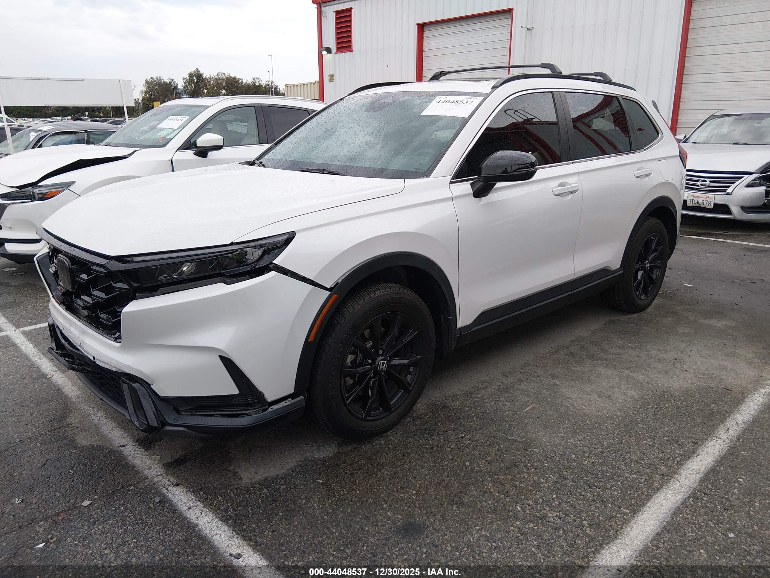 HONDA CR-V image 2