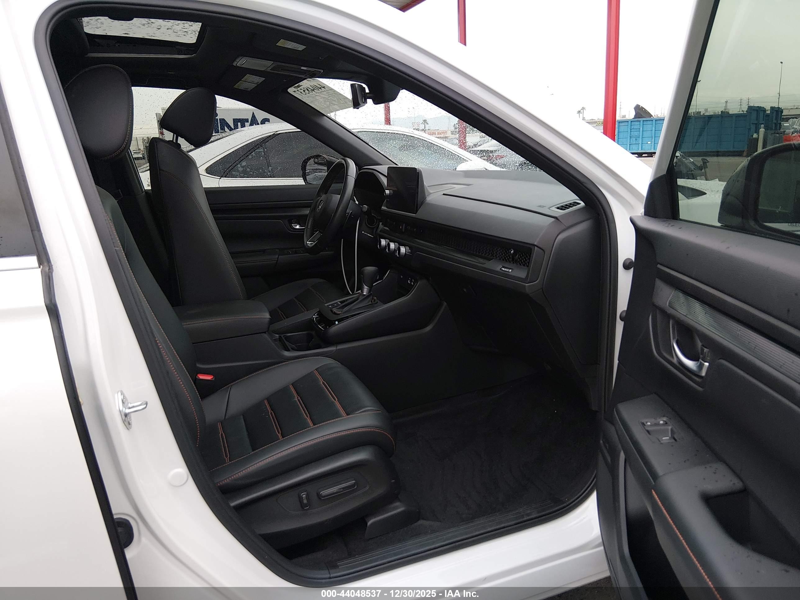 HONDA CR-V image 5