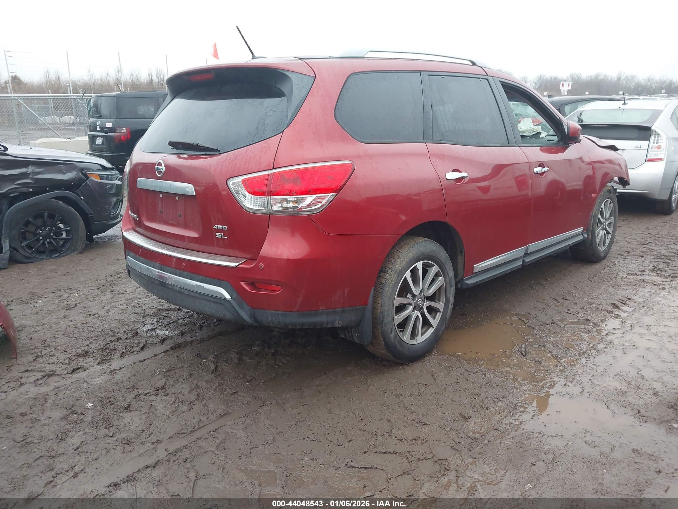 NISSAN PATHFINDER image 4