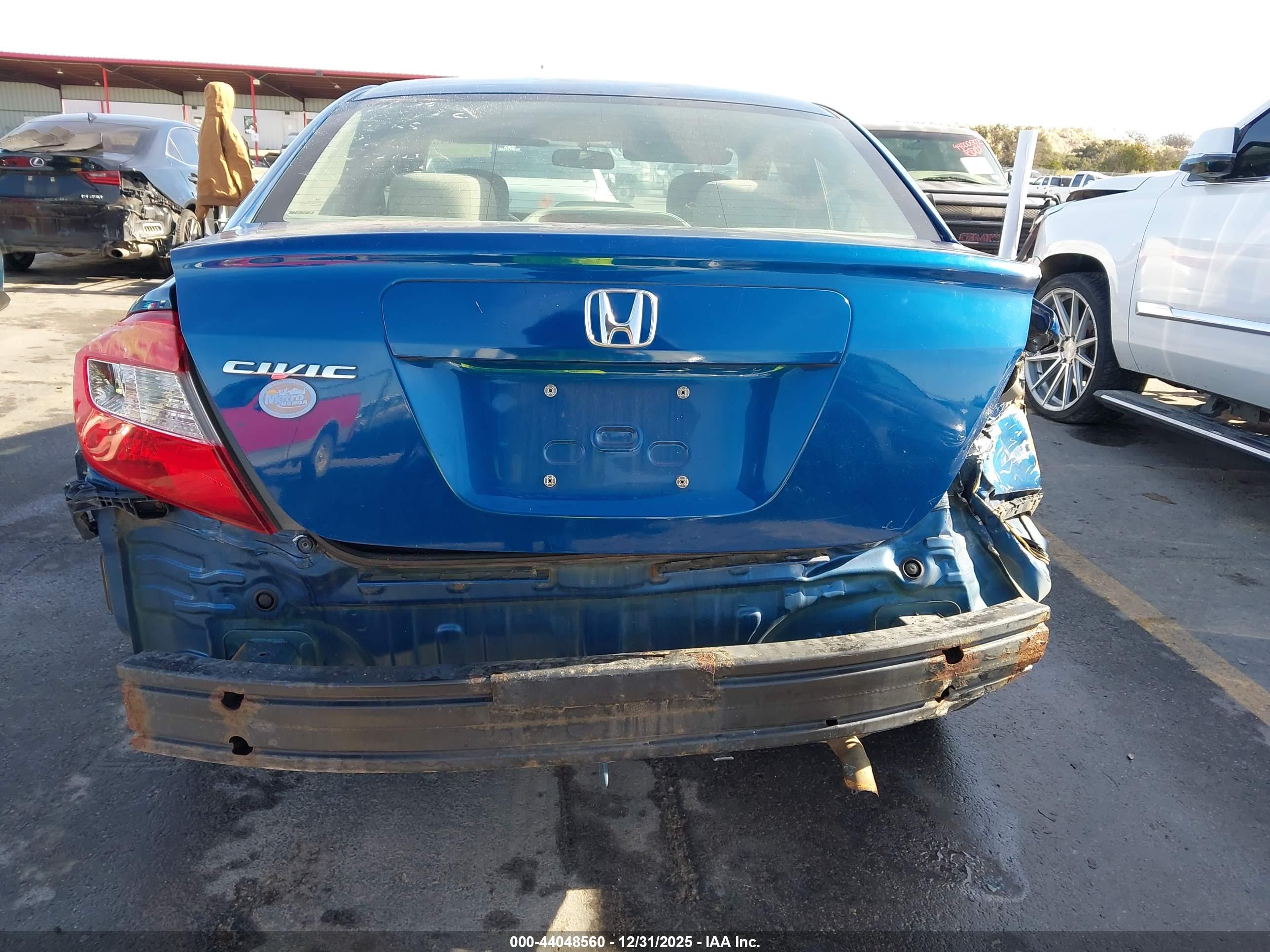 HONDA CIVIC image 6