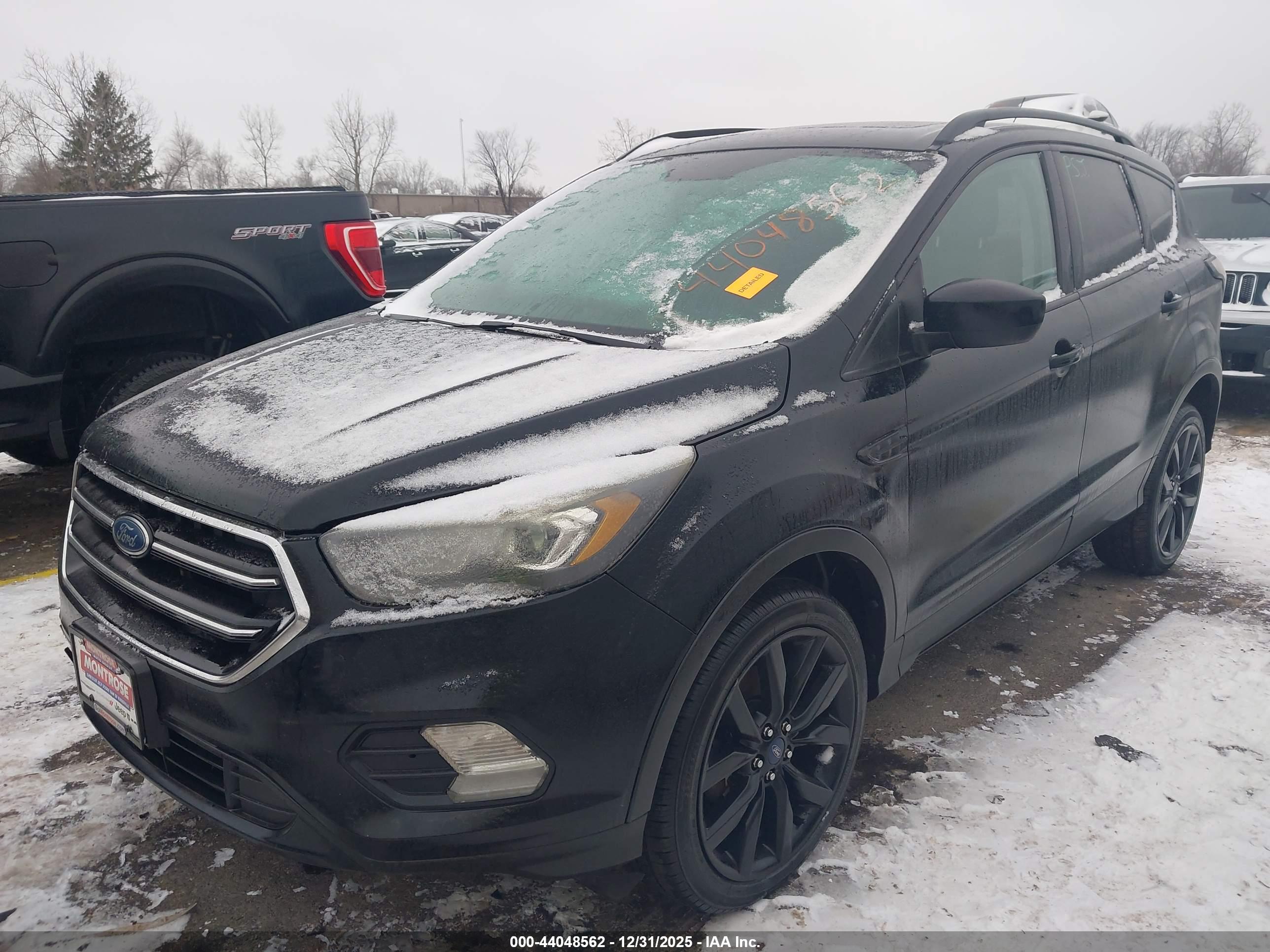 FORD ESCAPE image 2
