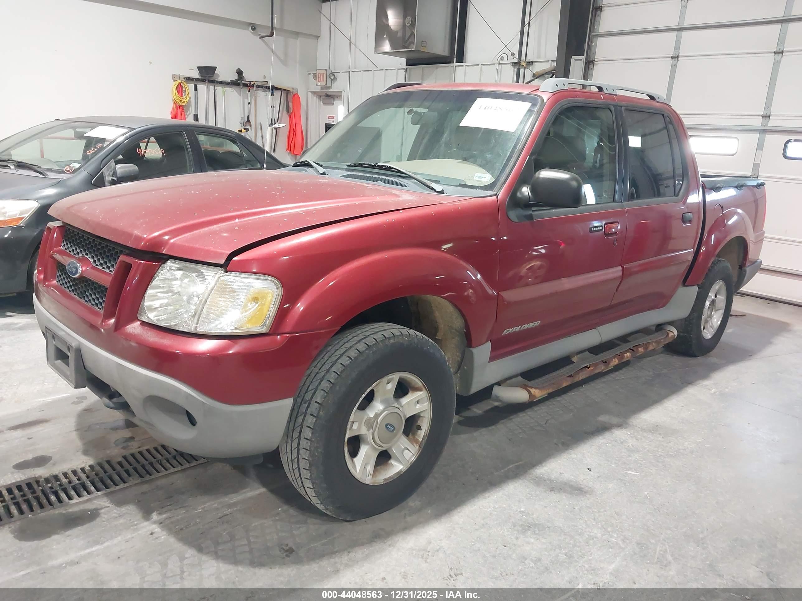 FORD EXPLORER image 2