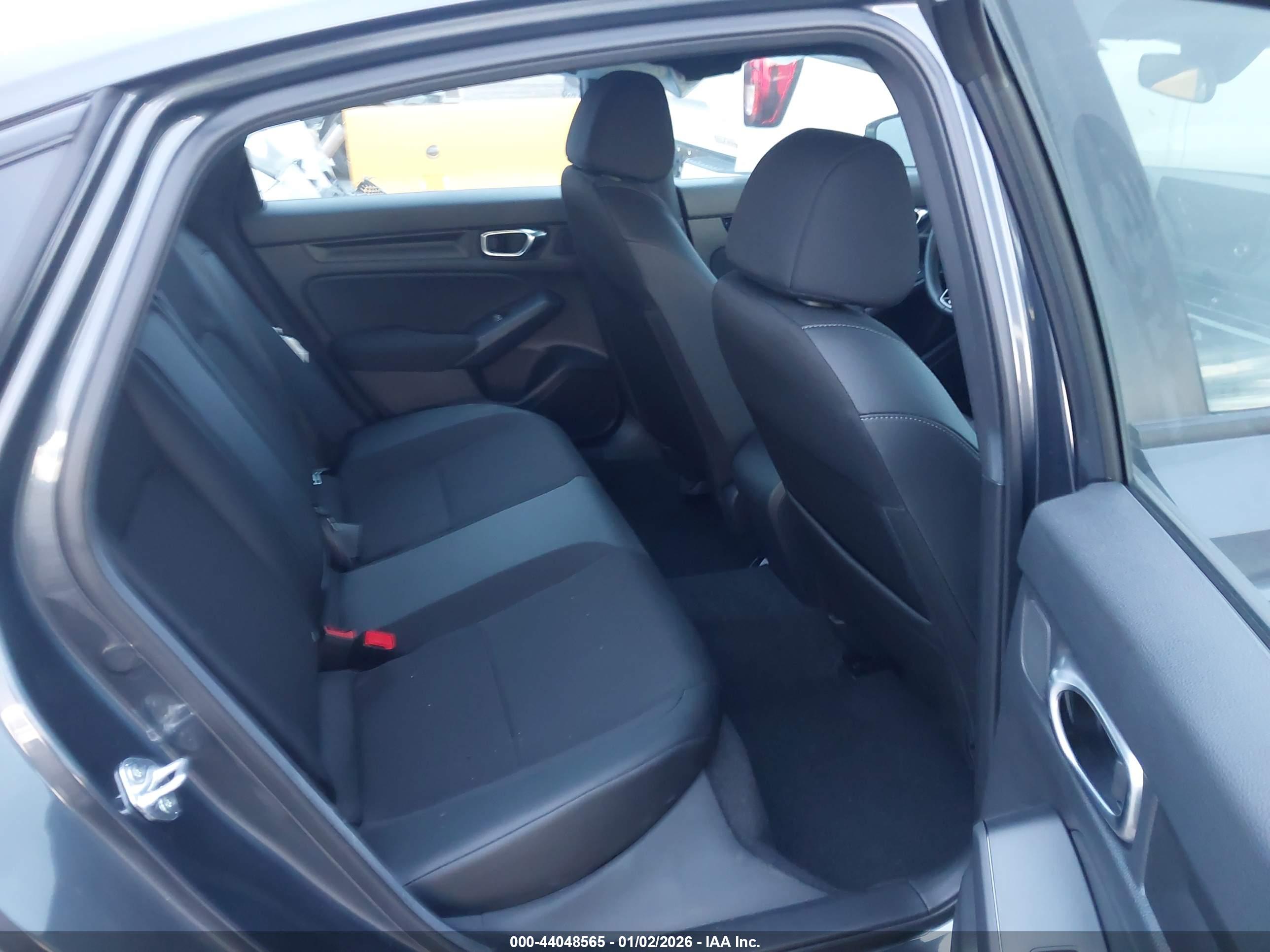 HONDA CIVIC image 8