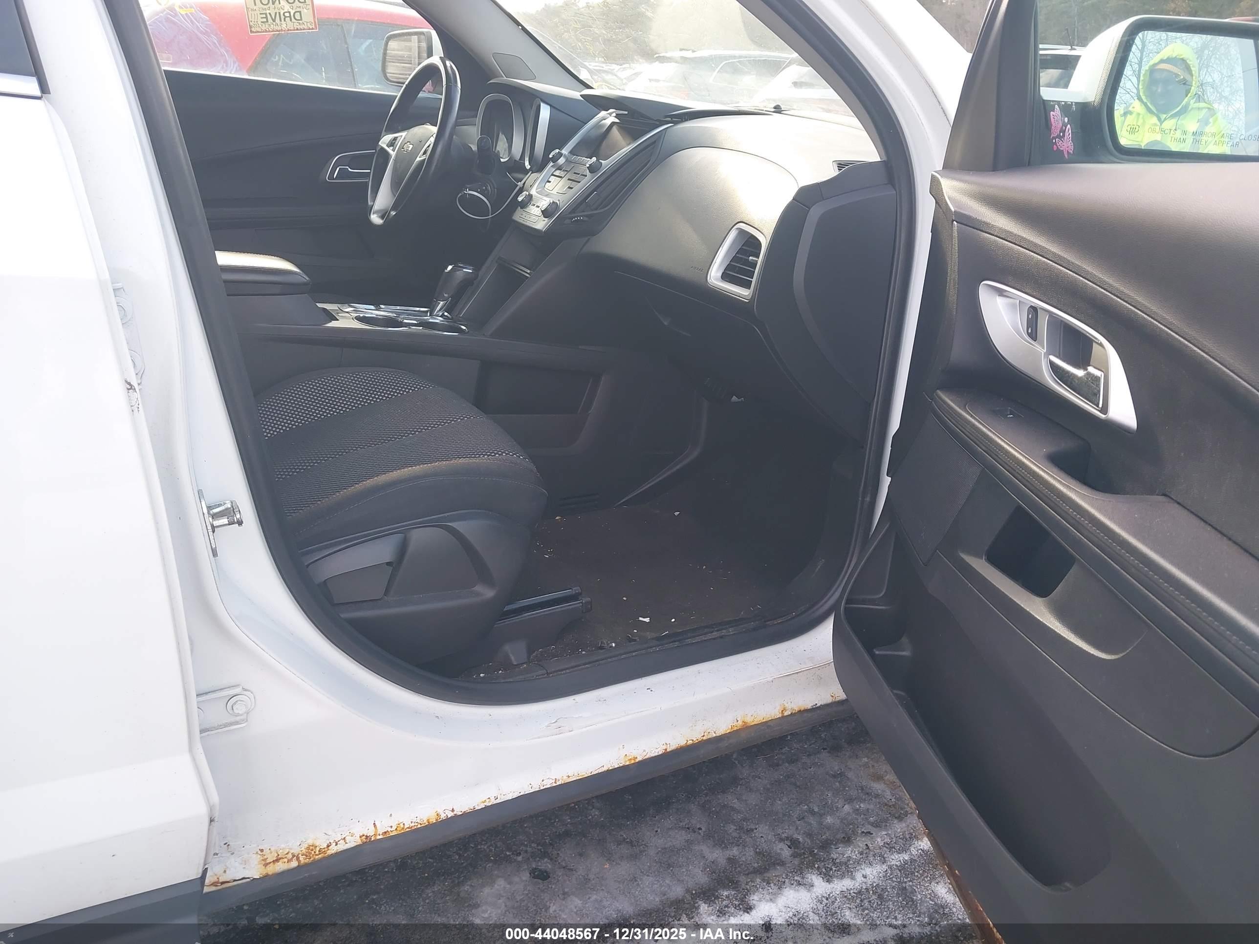 CHEVROLET EQUINOX image 5