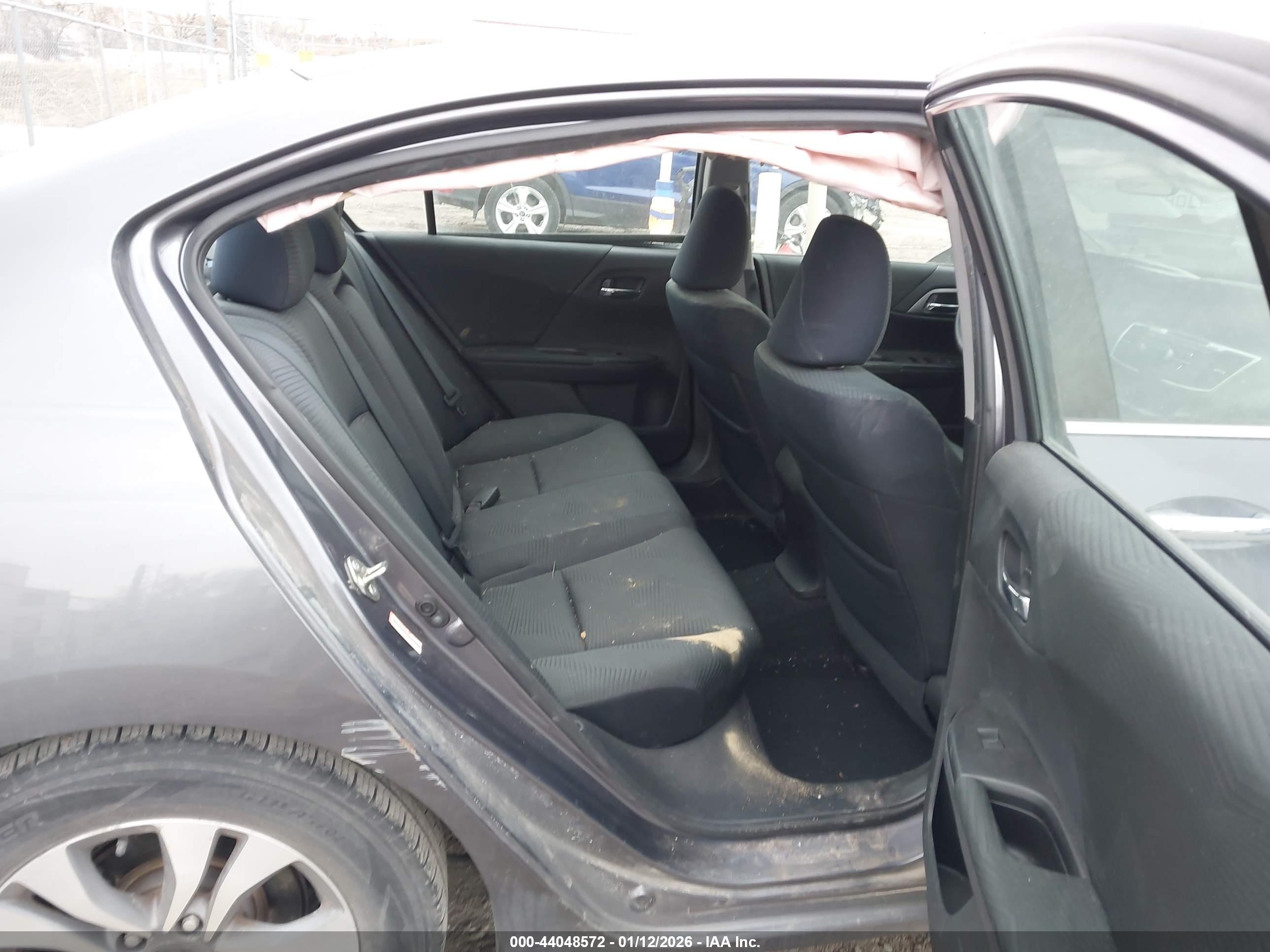 HONDA ACCORD image 8