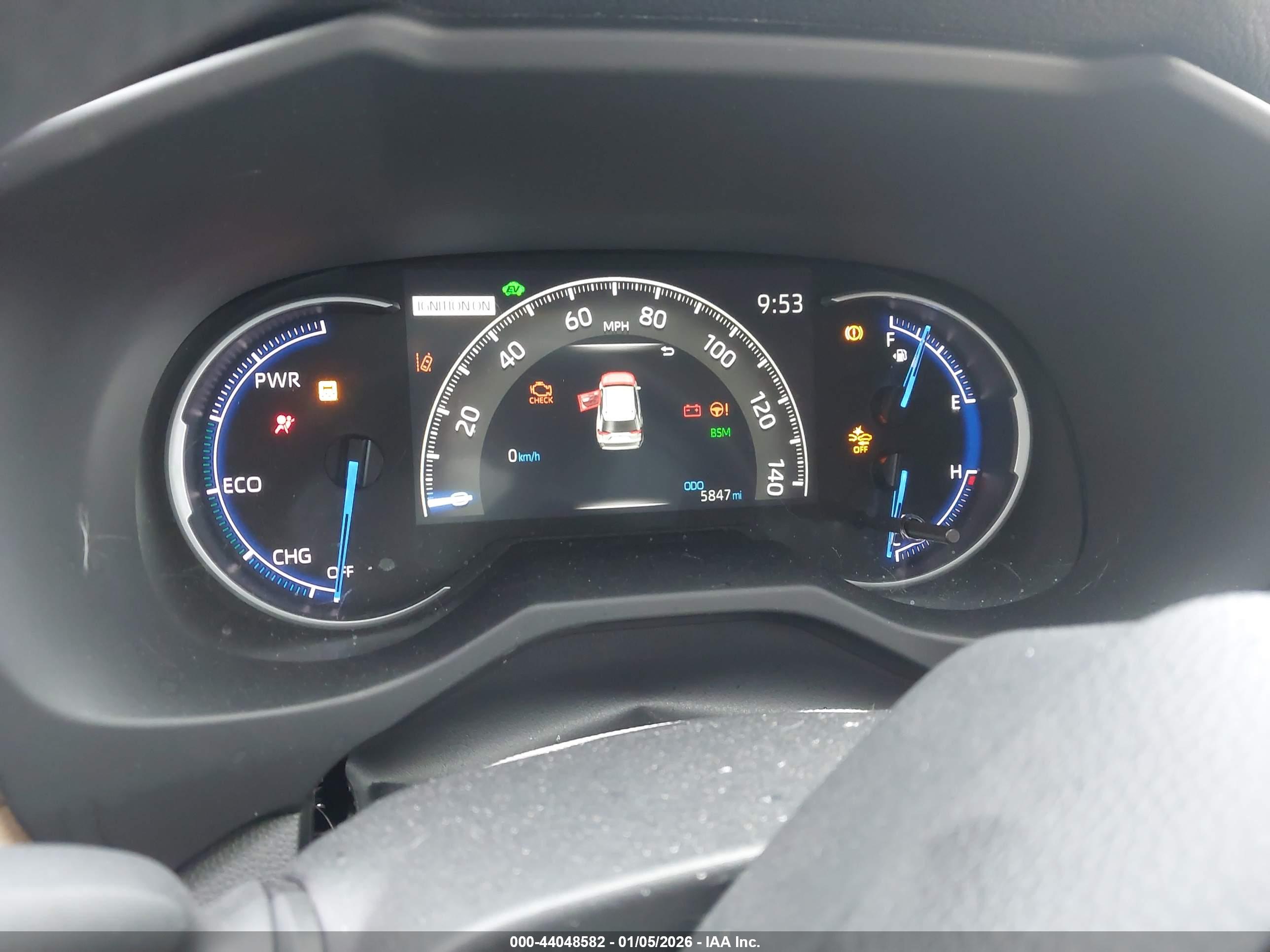 TOYOTA RAV4 image 7
